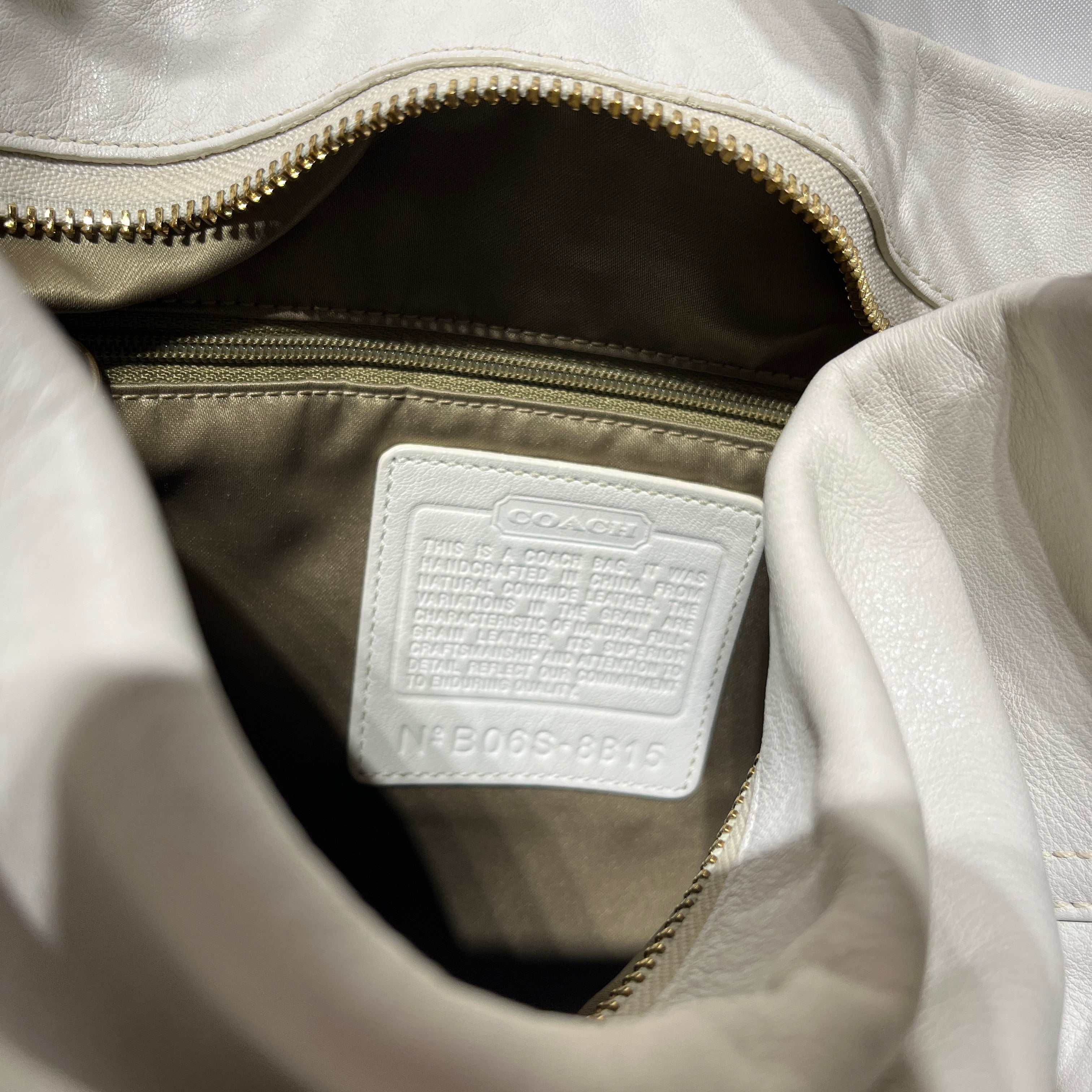 COACH/Cross Body Bag/Leather/WHT/HAMPTONS HOBO view 4