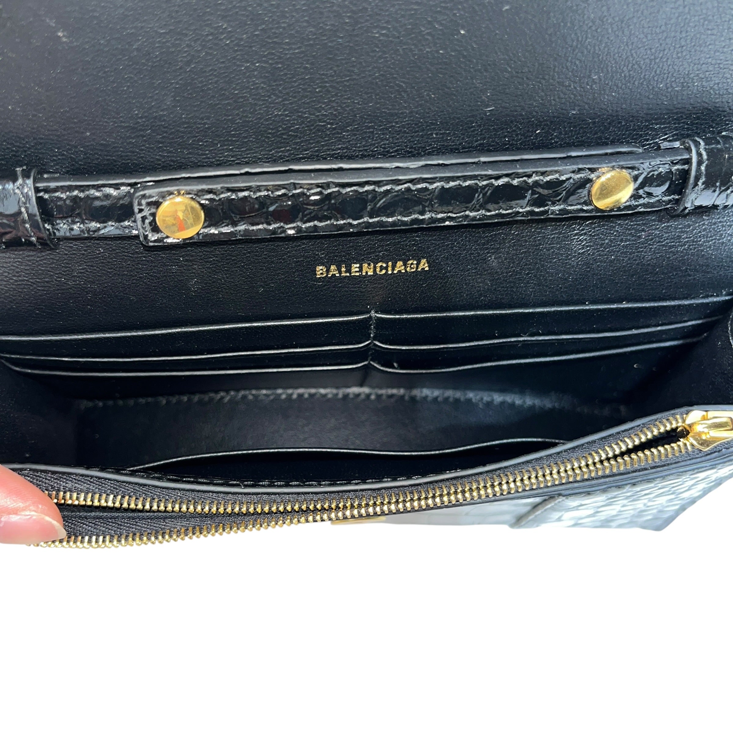 BALENCIAGA/Cross Body Bag/Animal Pattern/Leather/BLK/croc crossbody view 6