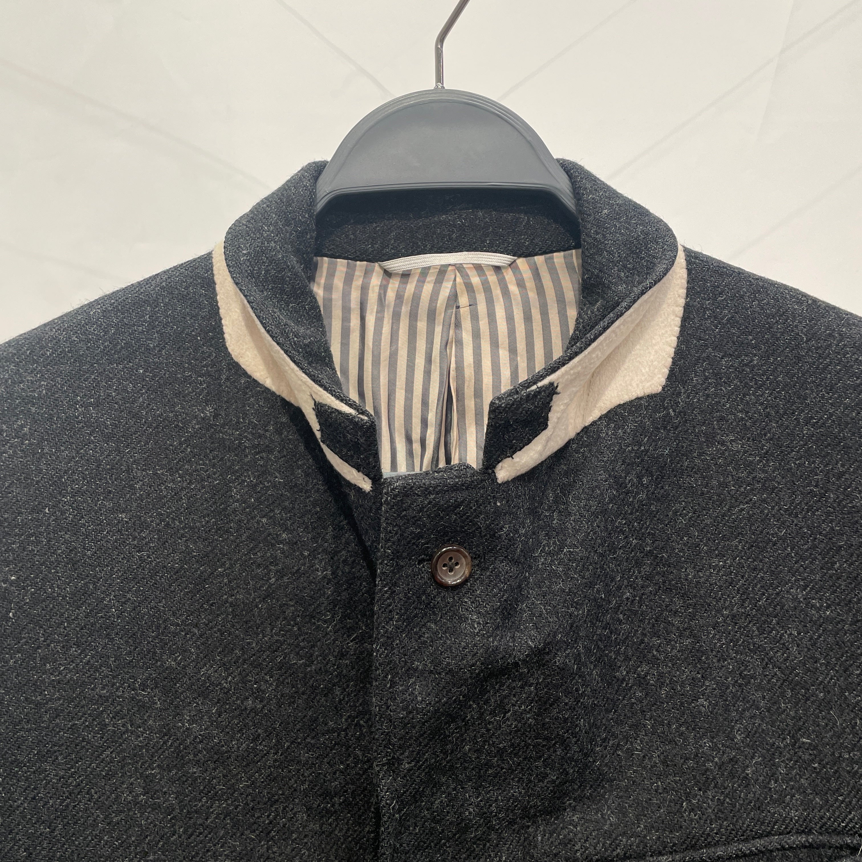 THOM BROWNE. NEW YORK/Trench Coat/0/Wool/GRY/3 BUTTON TRENCH view 3