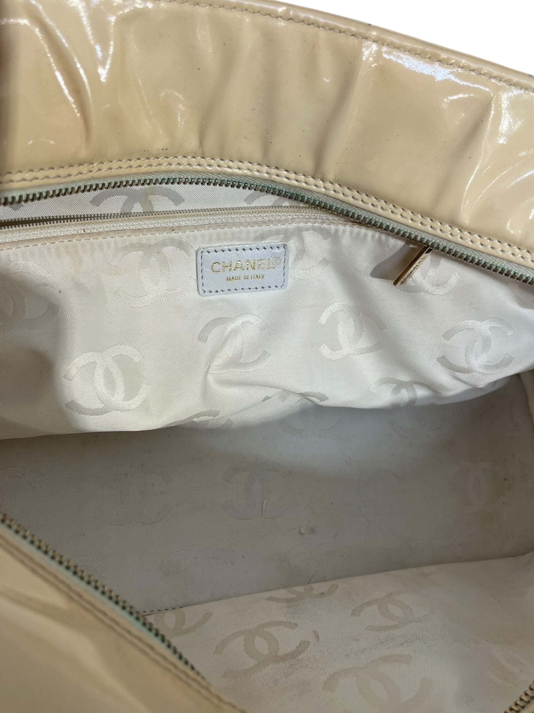 CHANEL/Hand Bag/Faux Leather/CRM/CHOCOLATE BAR BAG view 4
