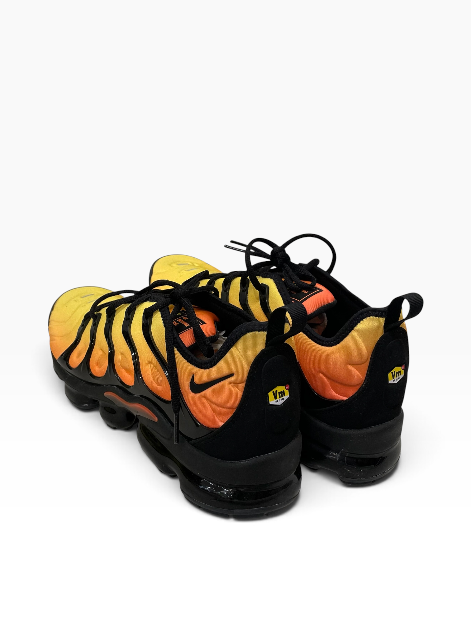 NIKE/Low-Sneakers/US 12/Leather/YEL/VAPORMAX PLUS SUNSET view 2