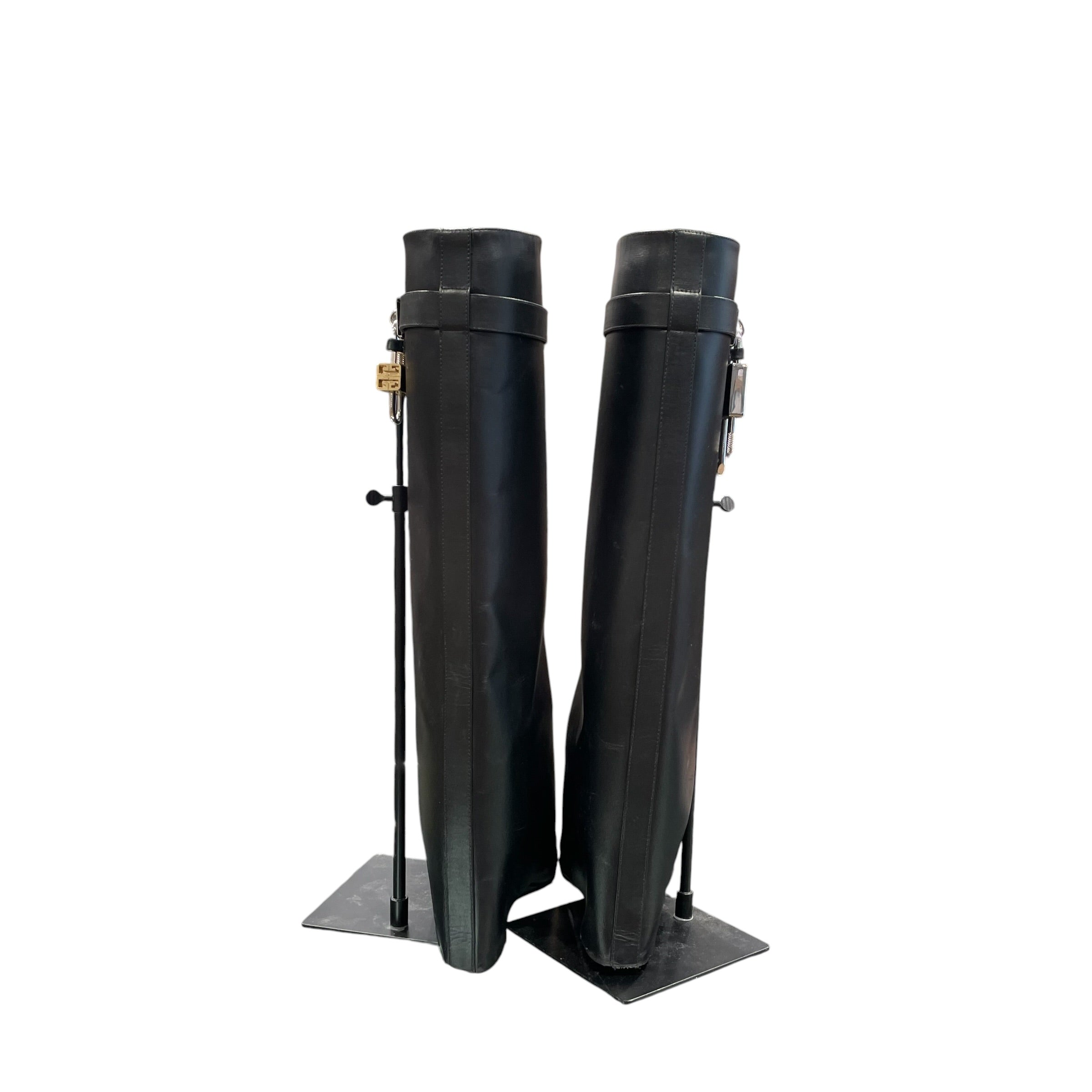 GIVENCHY/Boots/EU 37/Leather/BLK/shark boot g&s lock view 4