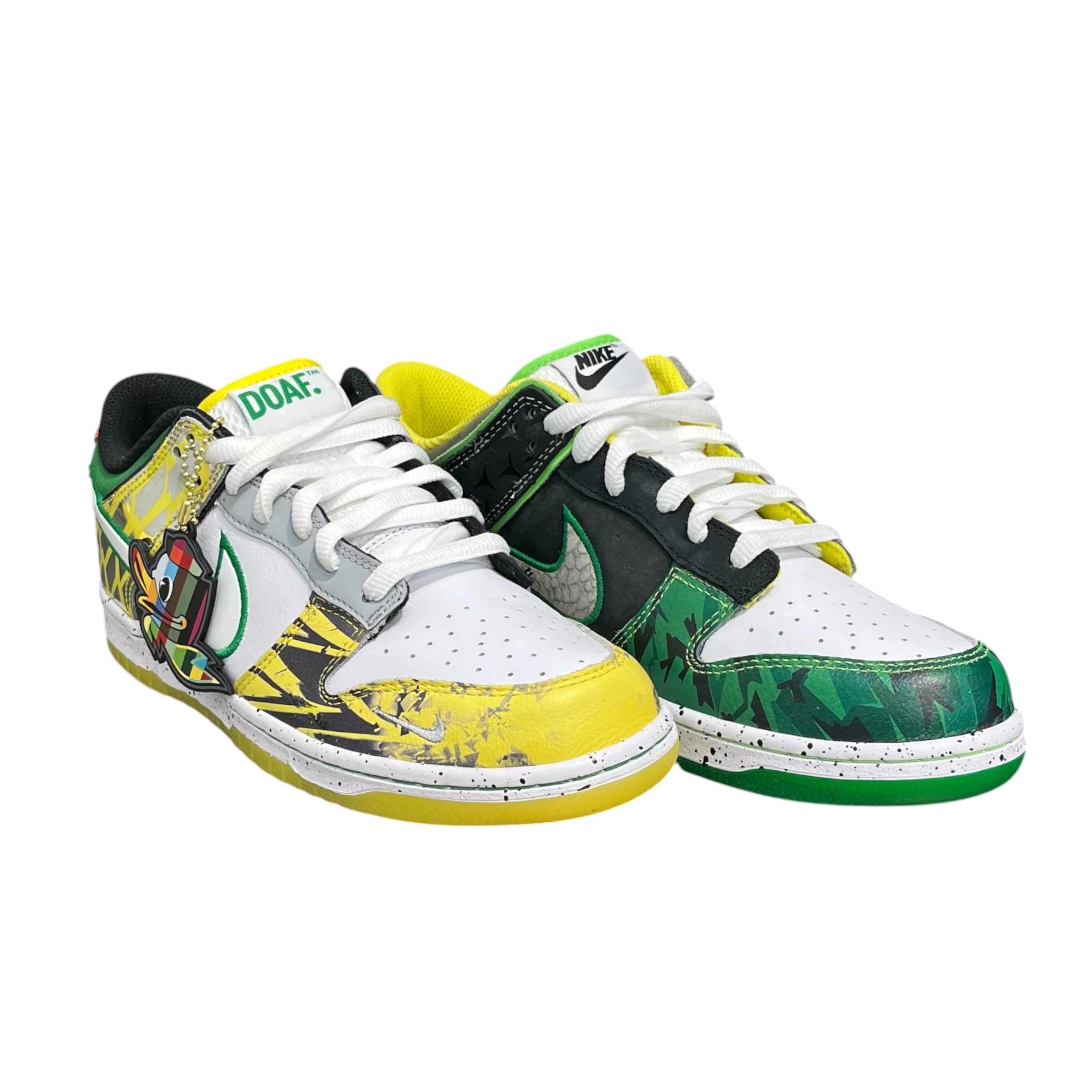NIKE/Low-Sneakers/US 8.5/GRN/DUCKS DOAF HV1454-100 view 1