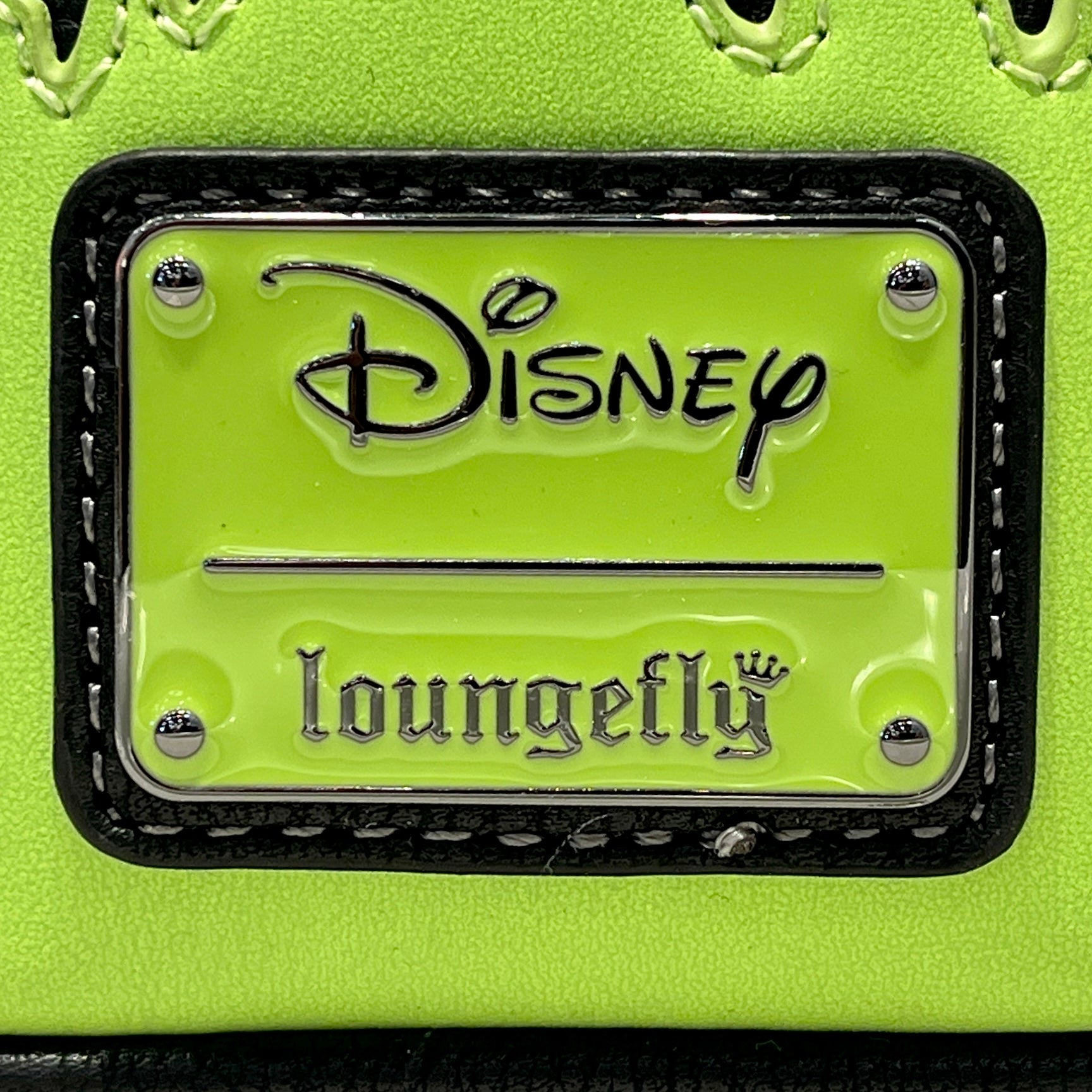 Loungefly/Backpack/BLK/glass mirror princess view 4