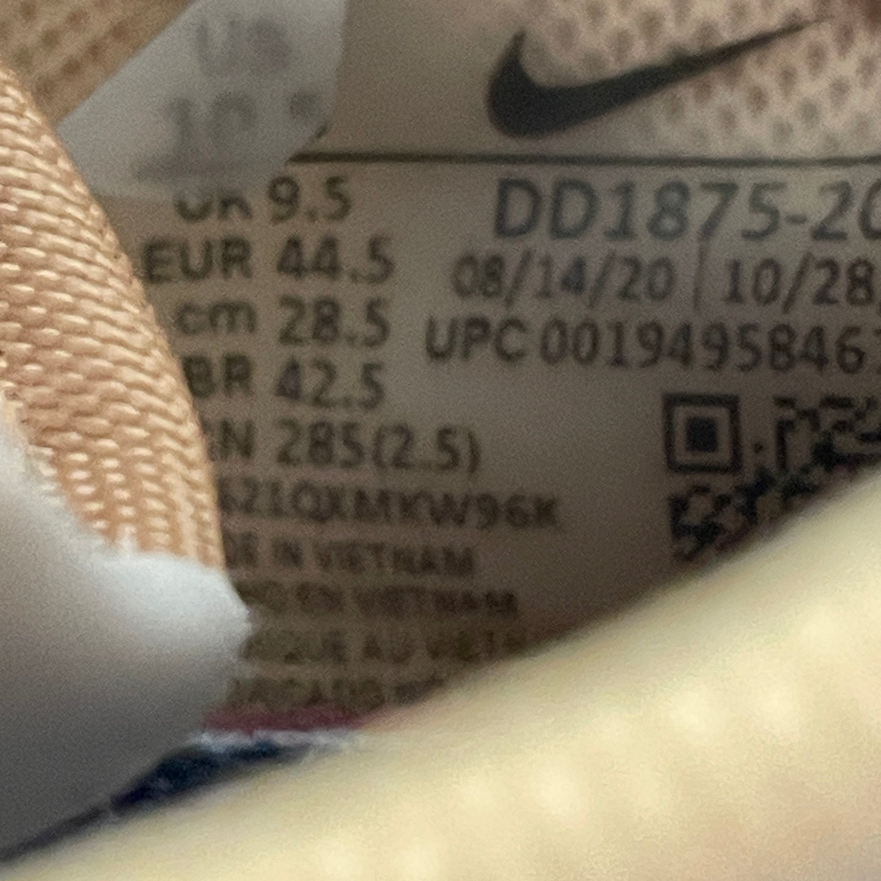 NIKE/VAPORWAFFLE/Low-Sneakers/US 10.5/Cotton/CML/DD1875-200 view 4