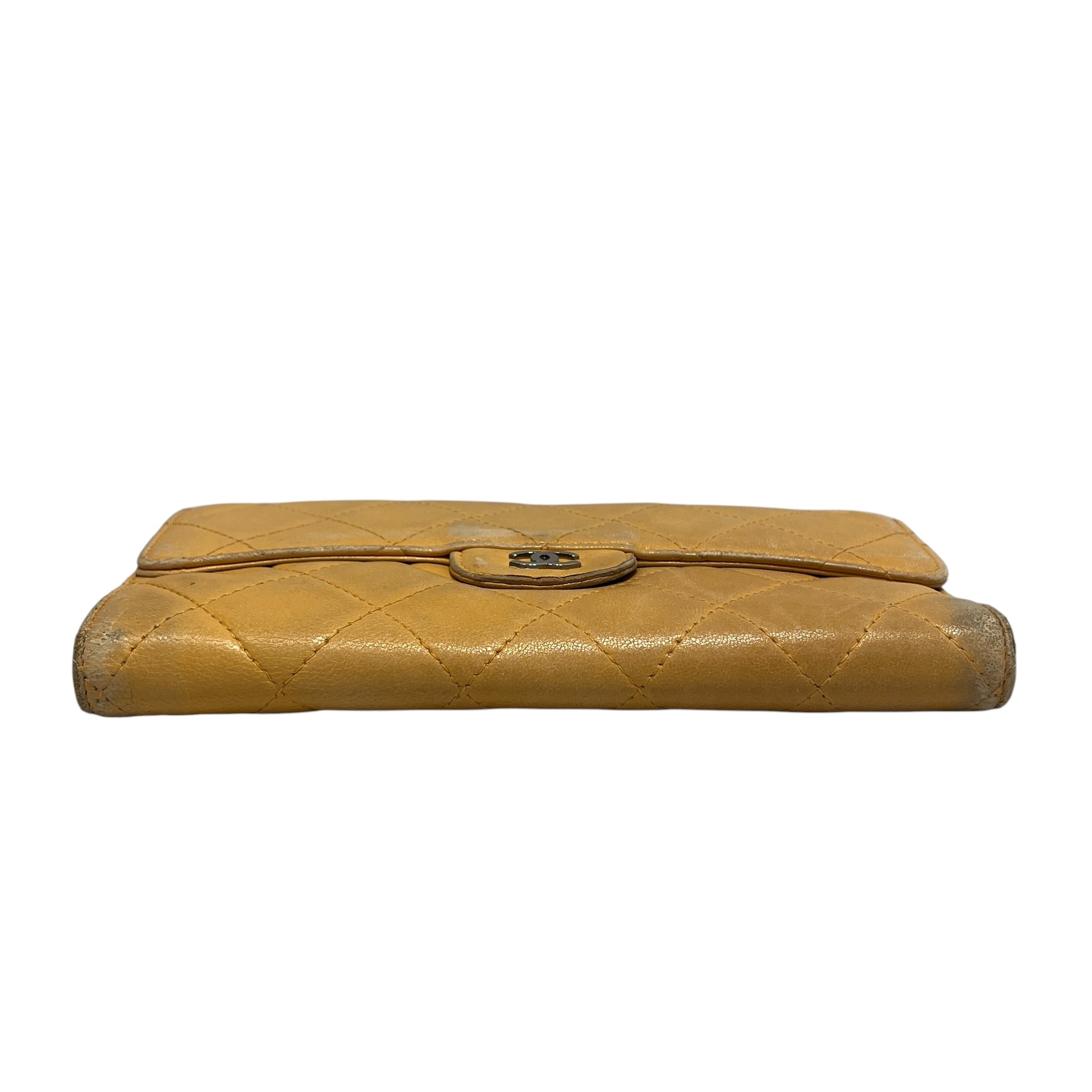 CHANEL/Wallet/Leather/BEG/L's/FLAP WALLET view 5