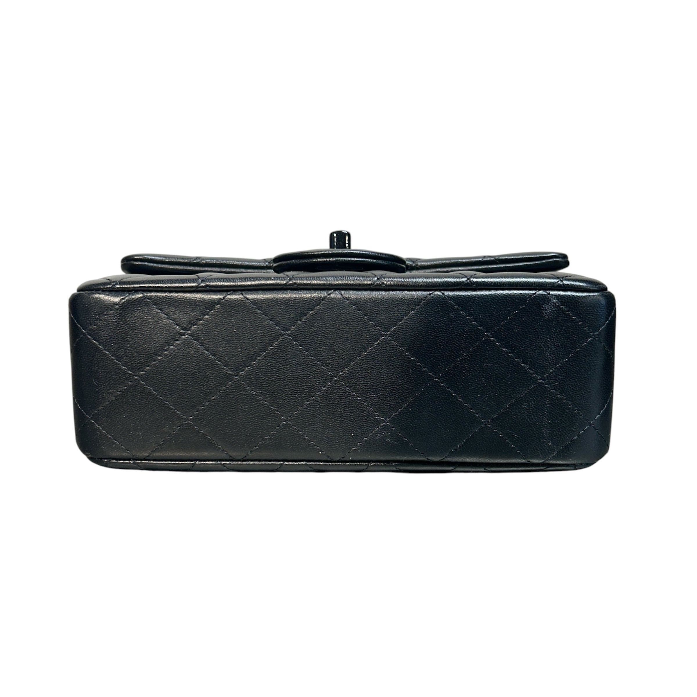 CHANEL/Cross Body Bag/Leather/BLK/mini flap bag view 3