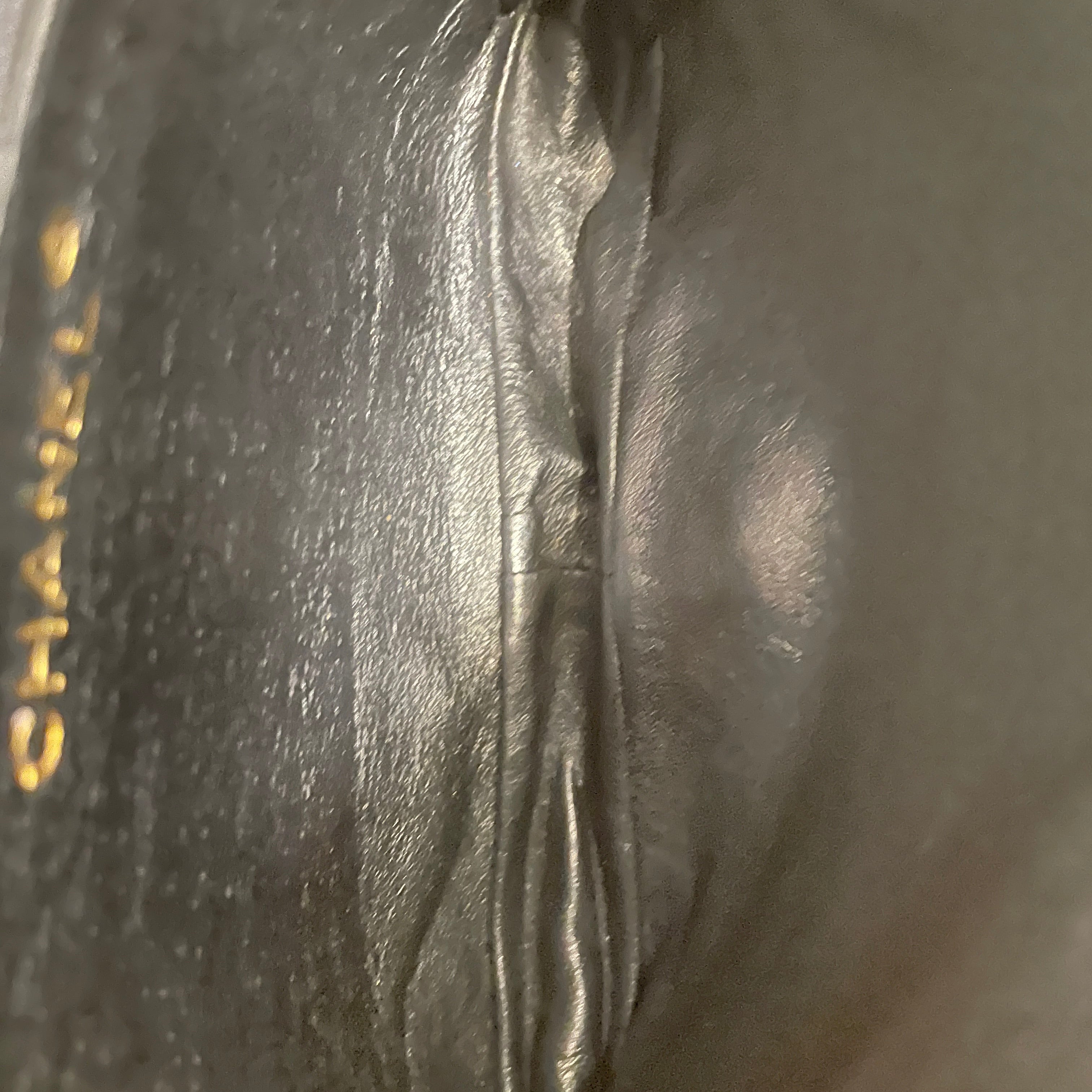 CHANEL/Vintage/Cross Body Bag/Leather/BLK/DIAMOND STITCH/LEATHER FLAP view 5