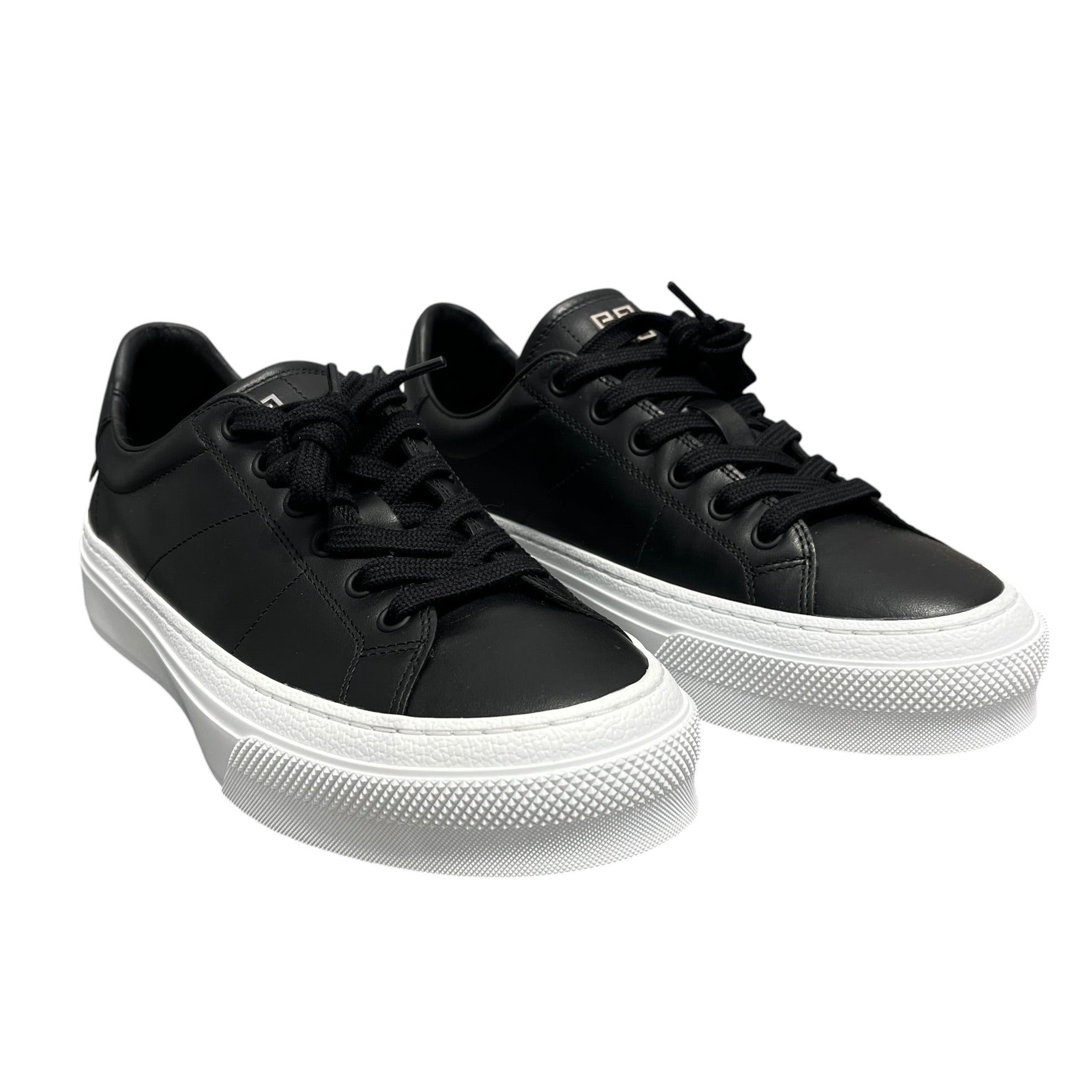 GIVENCHY/Low-Sneakers/US 7/Leather/BLK/city platform view 1