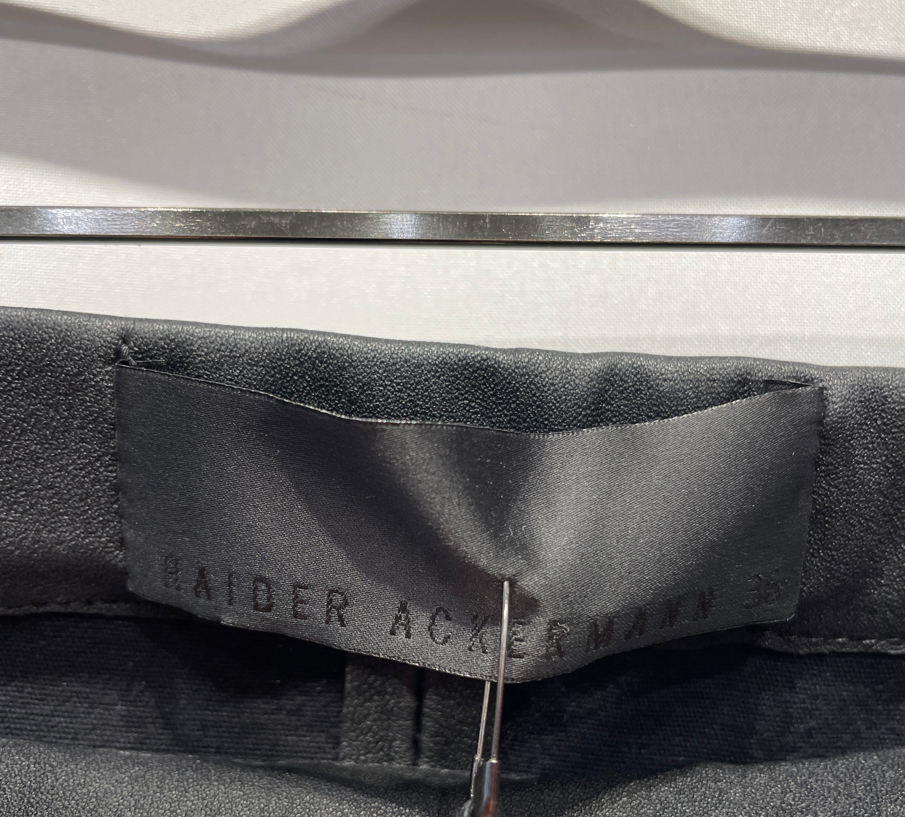 Haider Ackermann/Skinny Pants/36/Leather/BLK/leggings/LASERCUT view 3