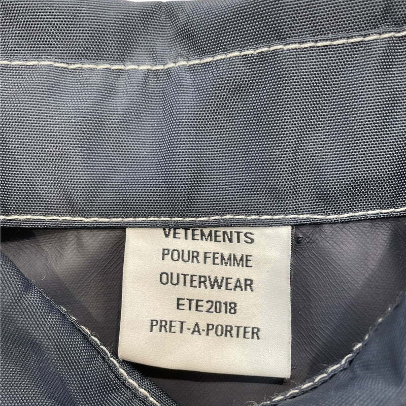 VETEMENTS/Mountain Parka/XS/Nylon/NVY/2018/WHT STITCH LONG TRENCH
