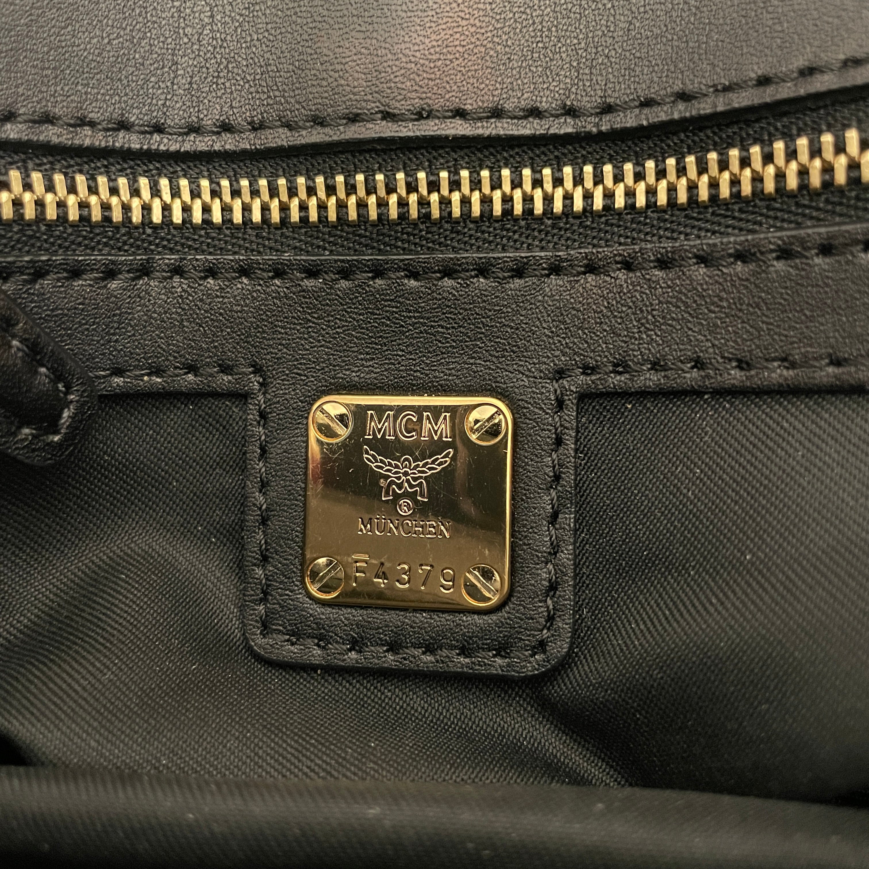 MCM/Cross Body Bag/Animal Pattern/ORN/ORANGE SNAKE SKIN COVER view 4