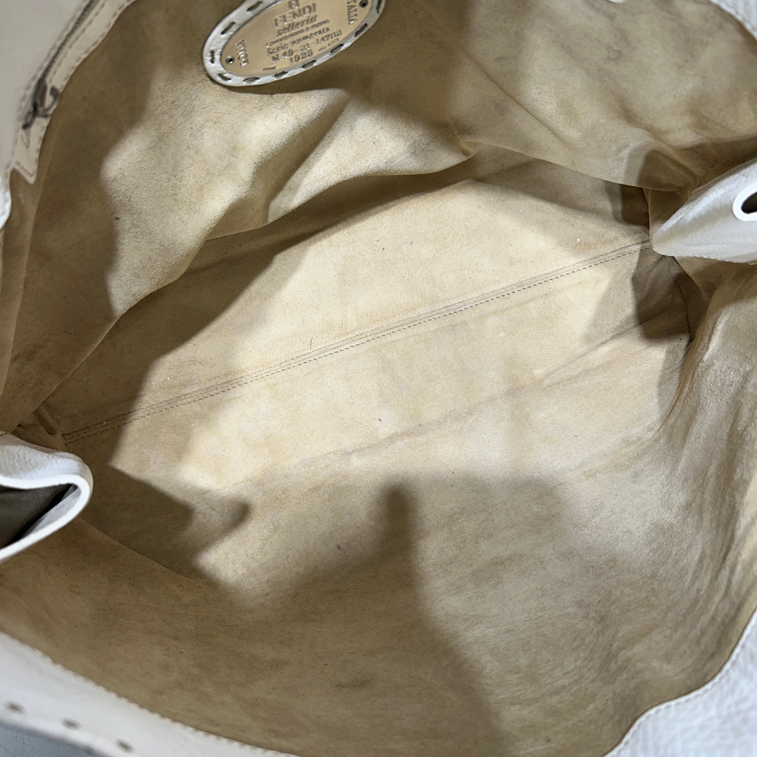 FENDI/Tote Bag/Leather/WHT/SELLERIA STITCH TOTE BAG view 4