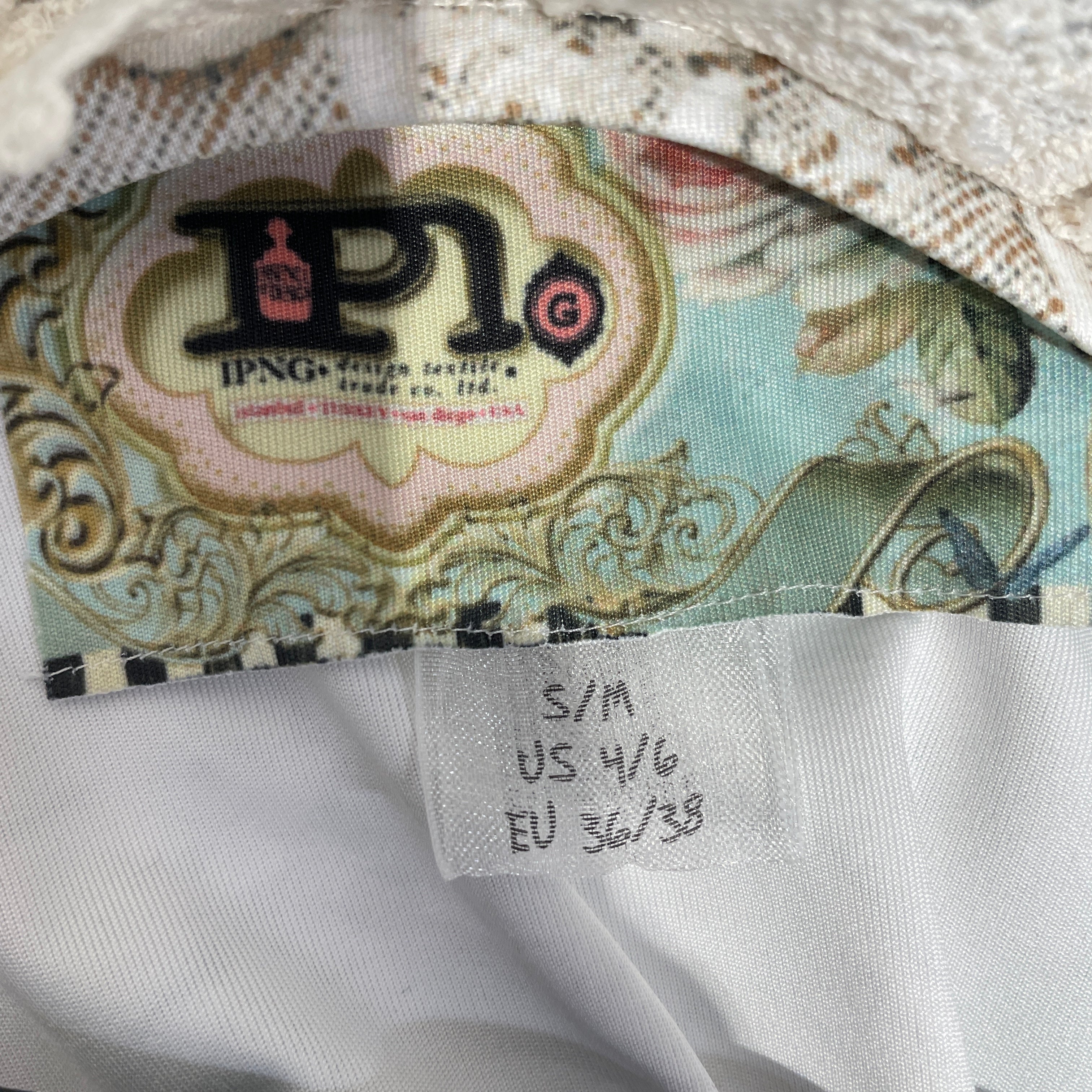 IPNG/LS Dress/S/All Over Print/Polyester/WHT/Printed Graphic / Lace Trim view 3