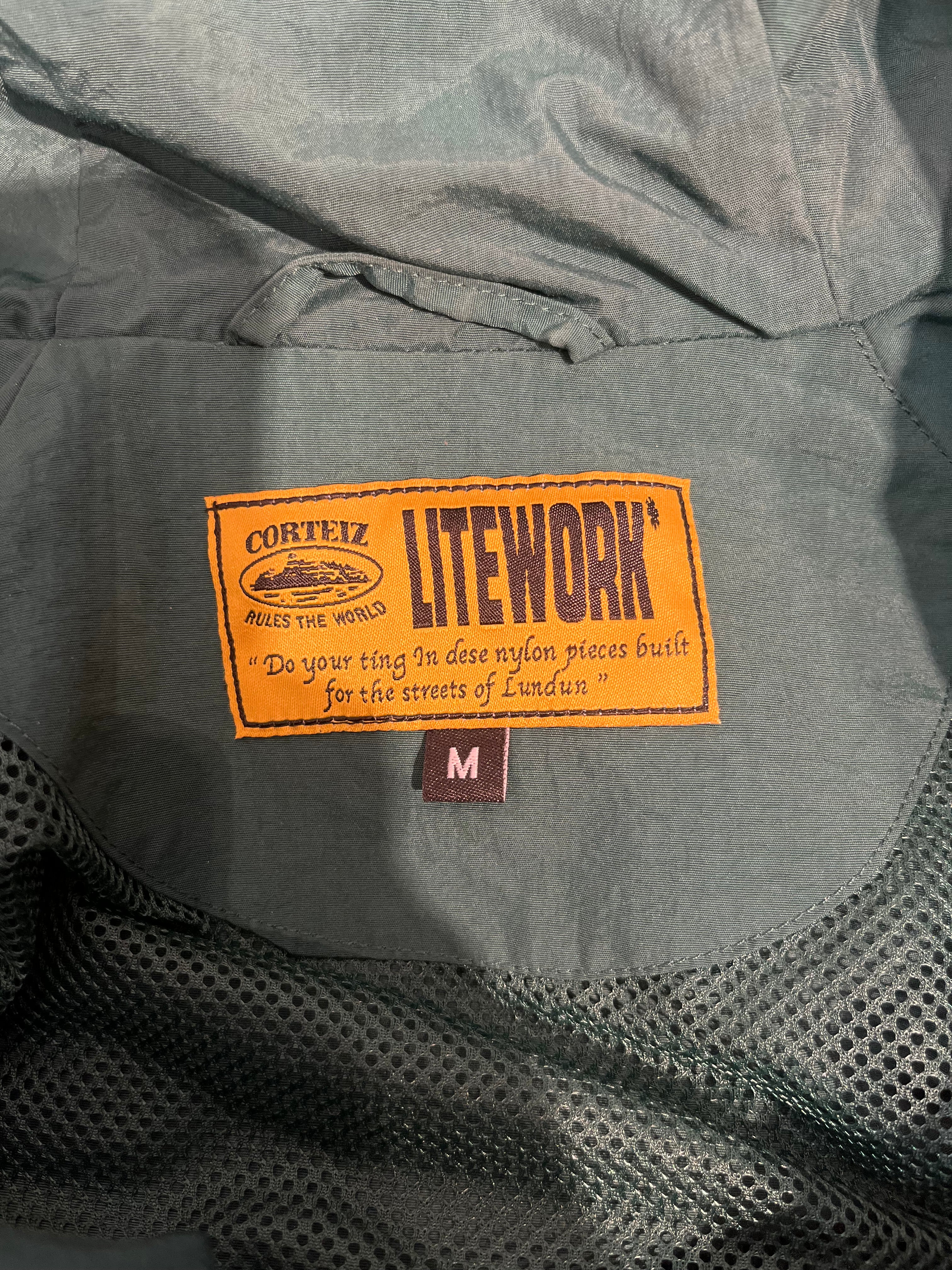 Corteiz/Windbreaker/M/Nylon/GRN/Single Breasted/LOGO ON HRT-3M STRIPE view 3