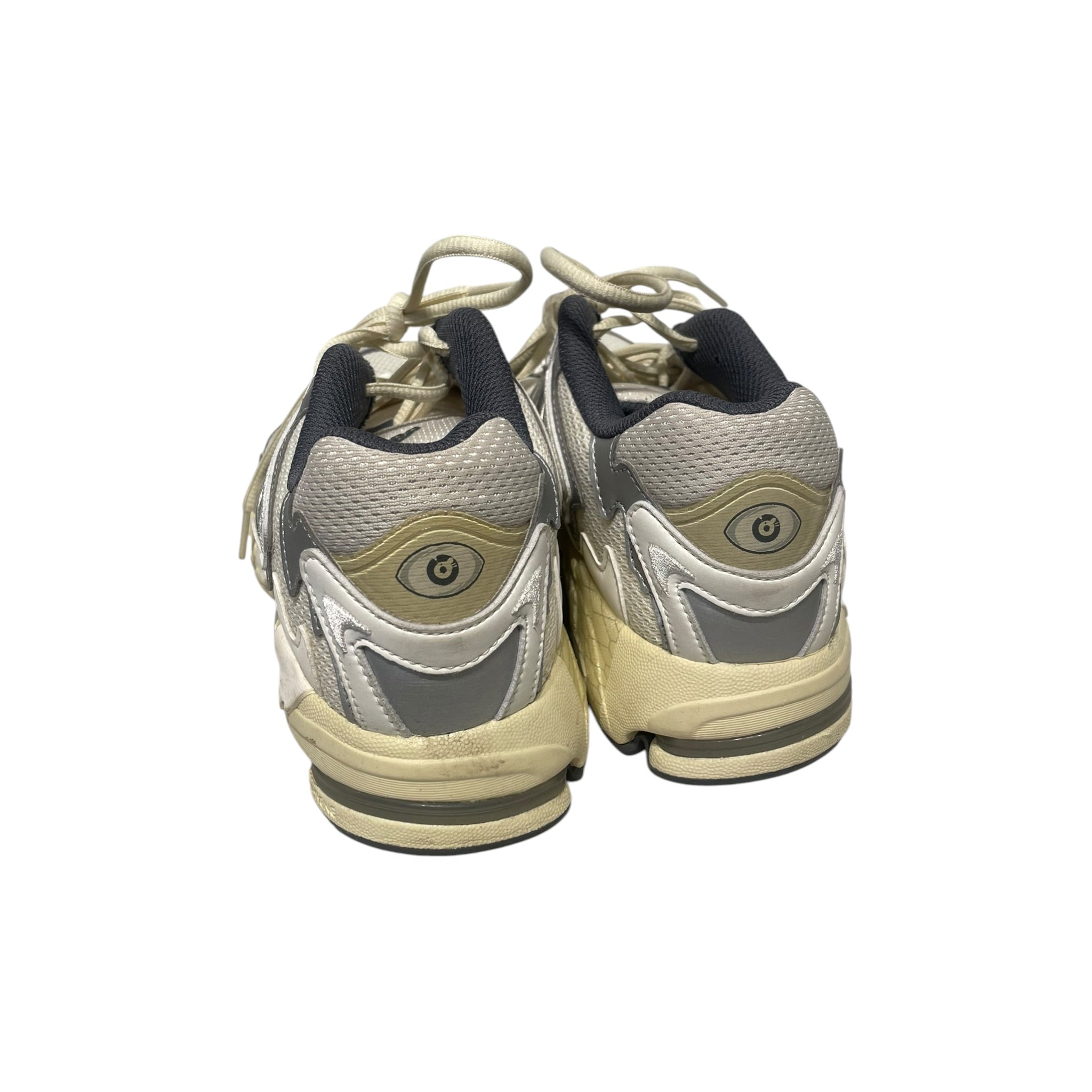 adidas/Low-Sneakers/US 6.5/Polyester/CRM/BAD BUNNY SNEAKERS view 2