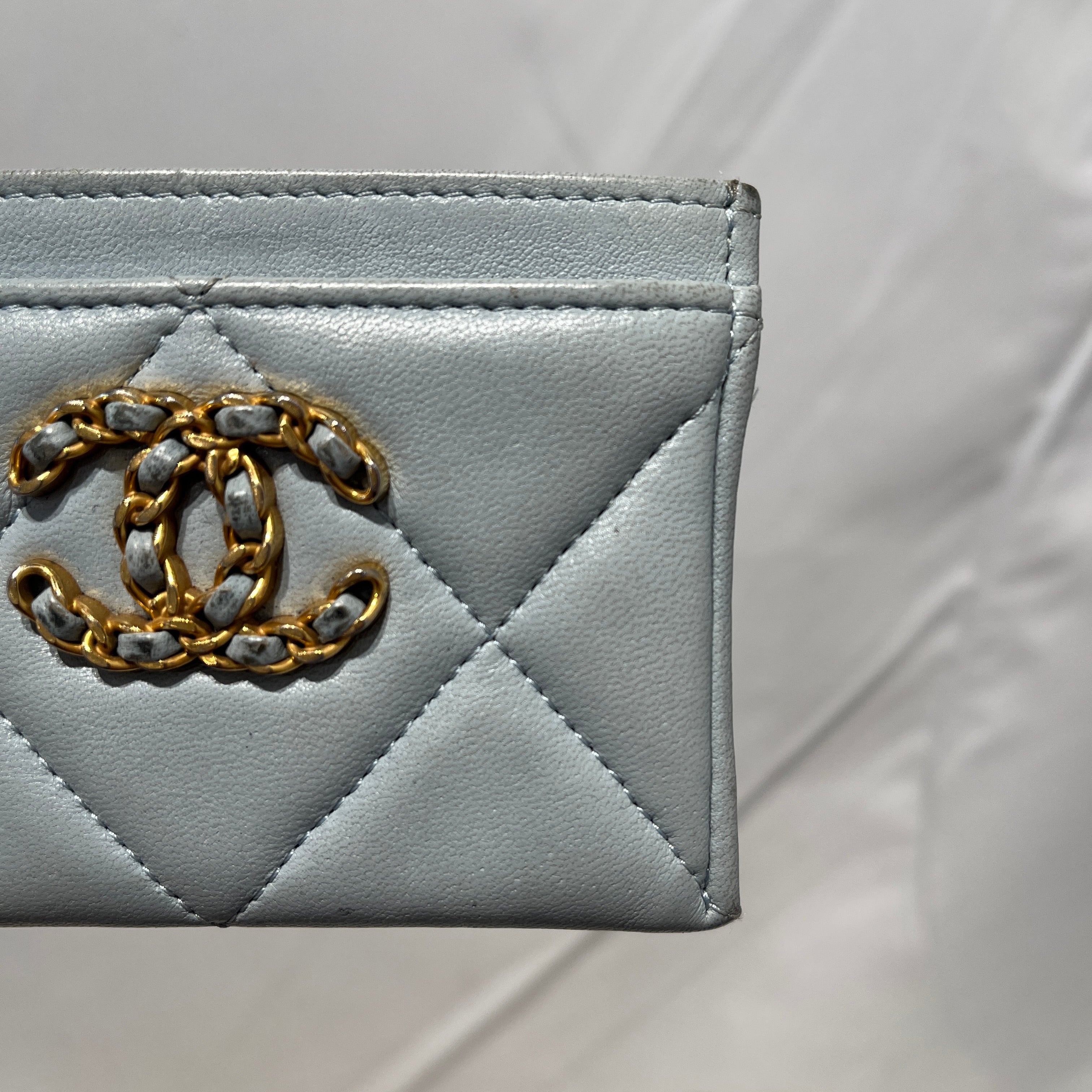CHANEL/Card Case/Leather/GRY/L's/chanel 19 quilted view 4