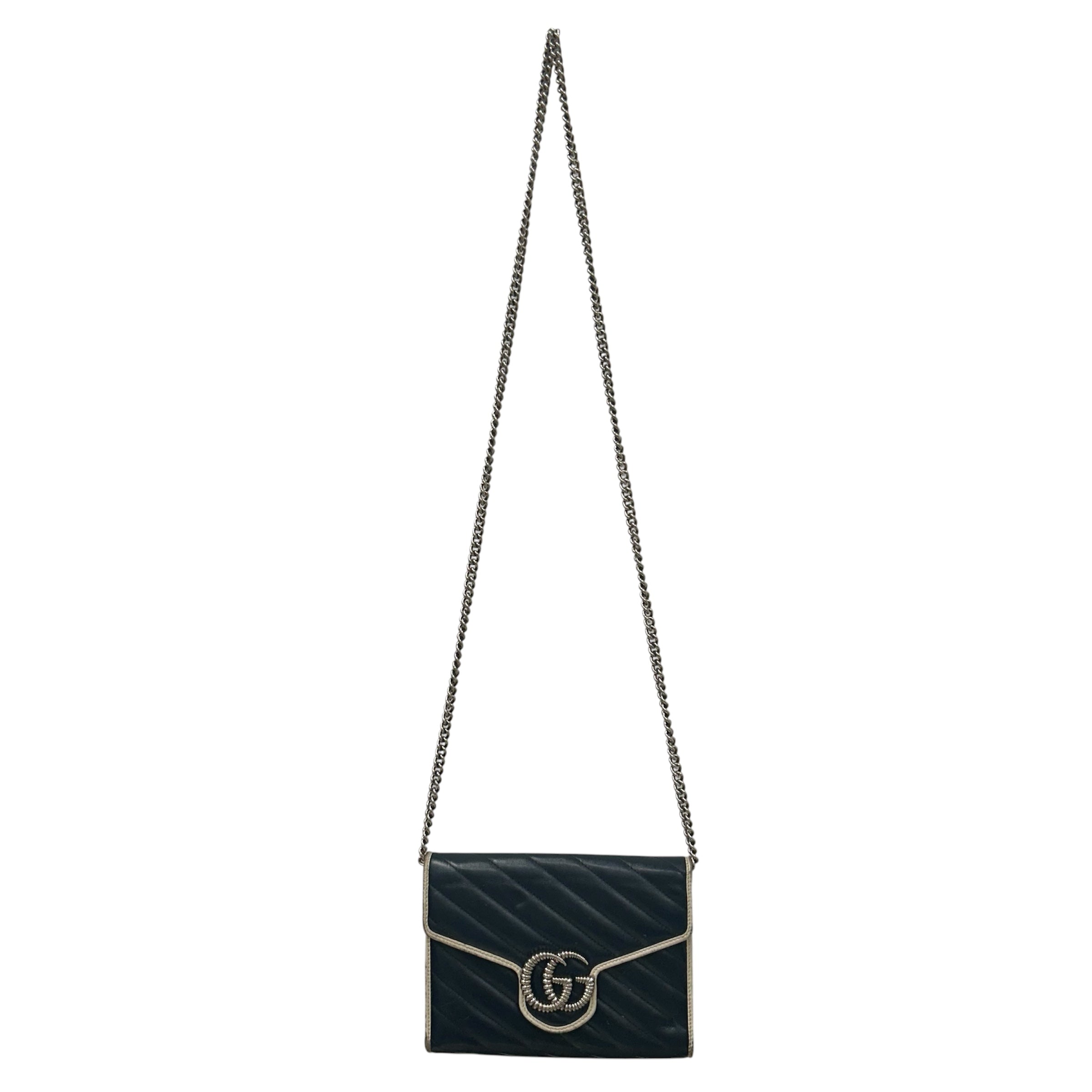 GUCCI/Bag/NVY/Marmont Chevron view 1