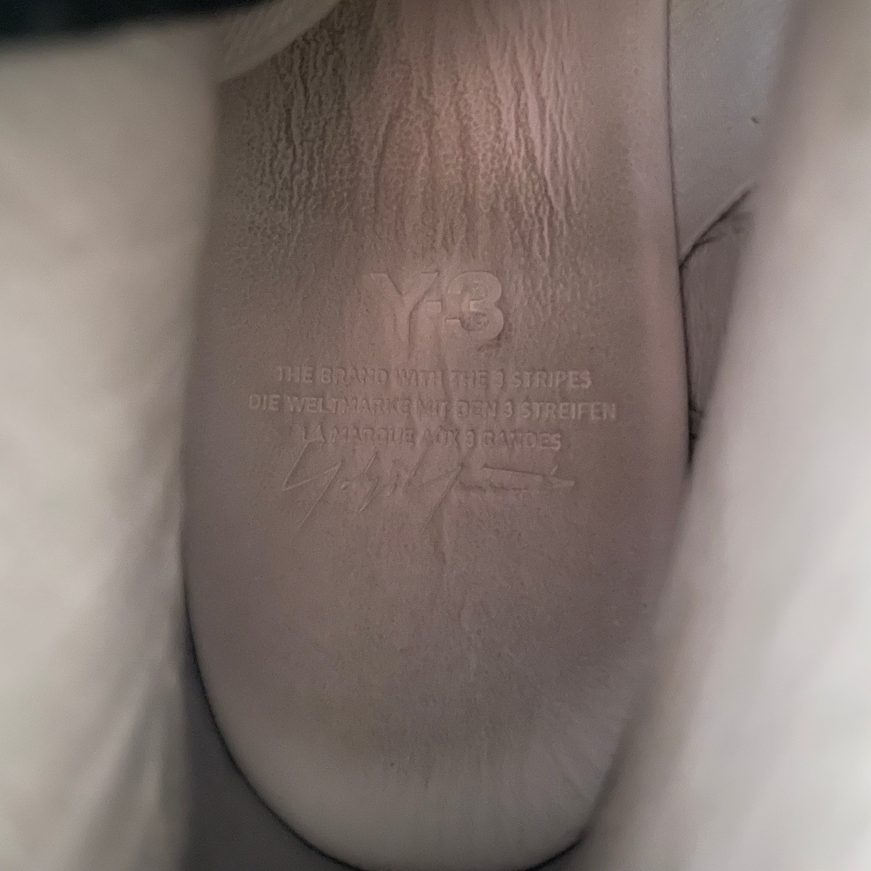 Y-3/Hi-Sneakers/US 5.5/Leather/CRM/APX 21T001. FRONT ZIP / CUTOUT view 3
