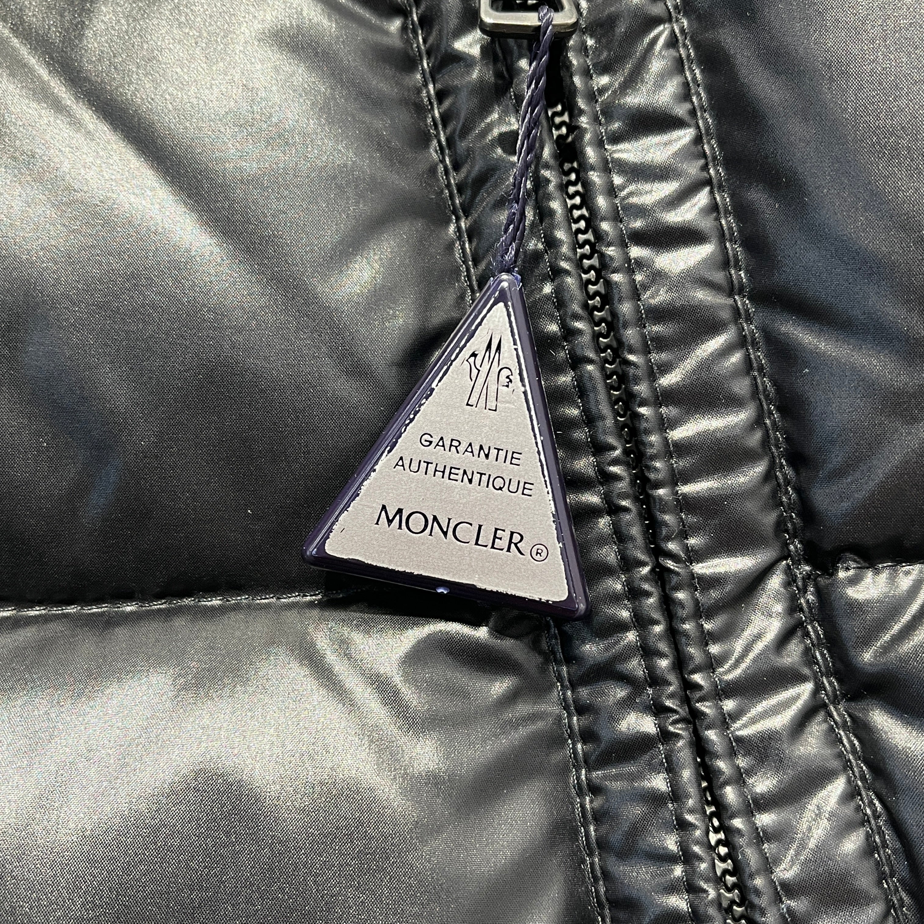 MONCLER/Puffer Vest/3/Nylon/BLK/DUCK INSIDE view 4