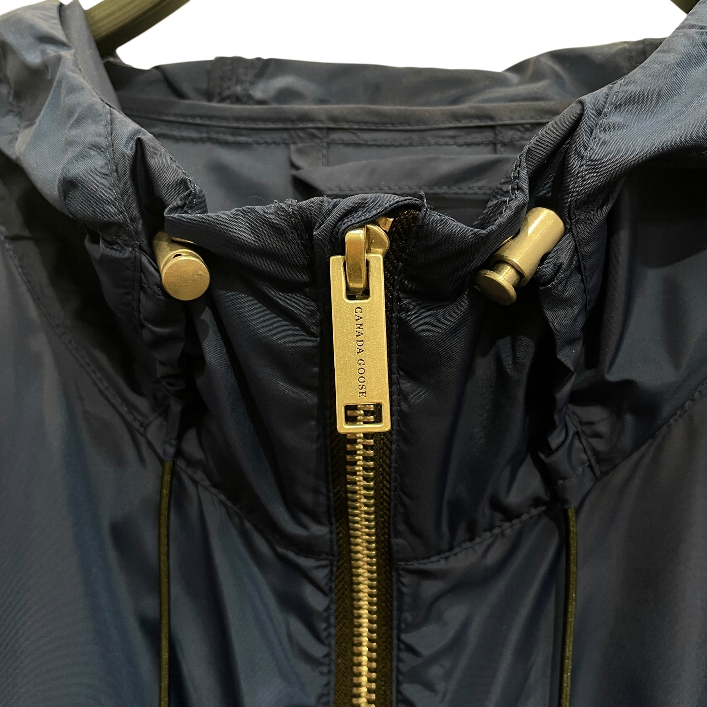 CANADA GOOSE/Windbreaker/L/Cotton/NVY/BLUE PATHC ON RIGHT ARM view 4