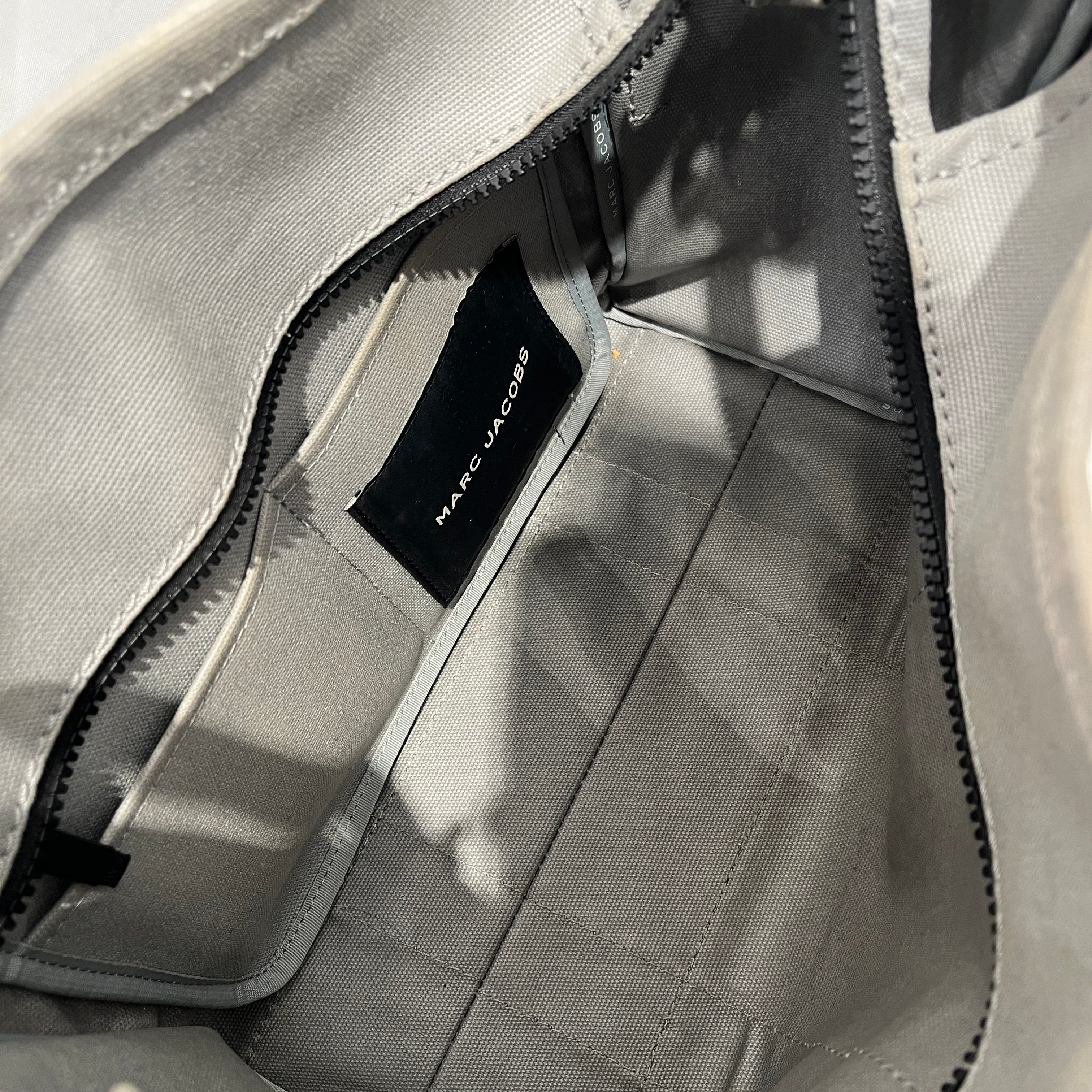 MARC JACOBS/Tote Bag/Cotton/GRY/Canvas Medium The Tote Bag view 5
