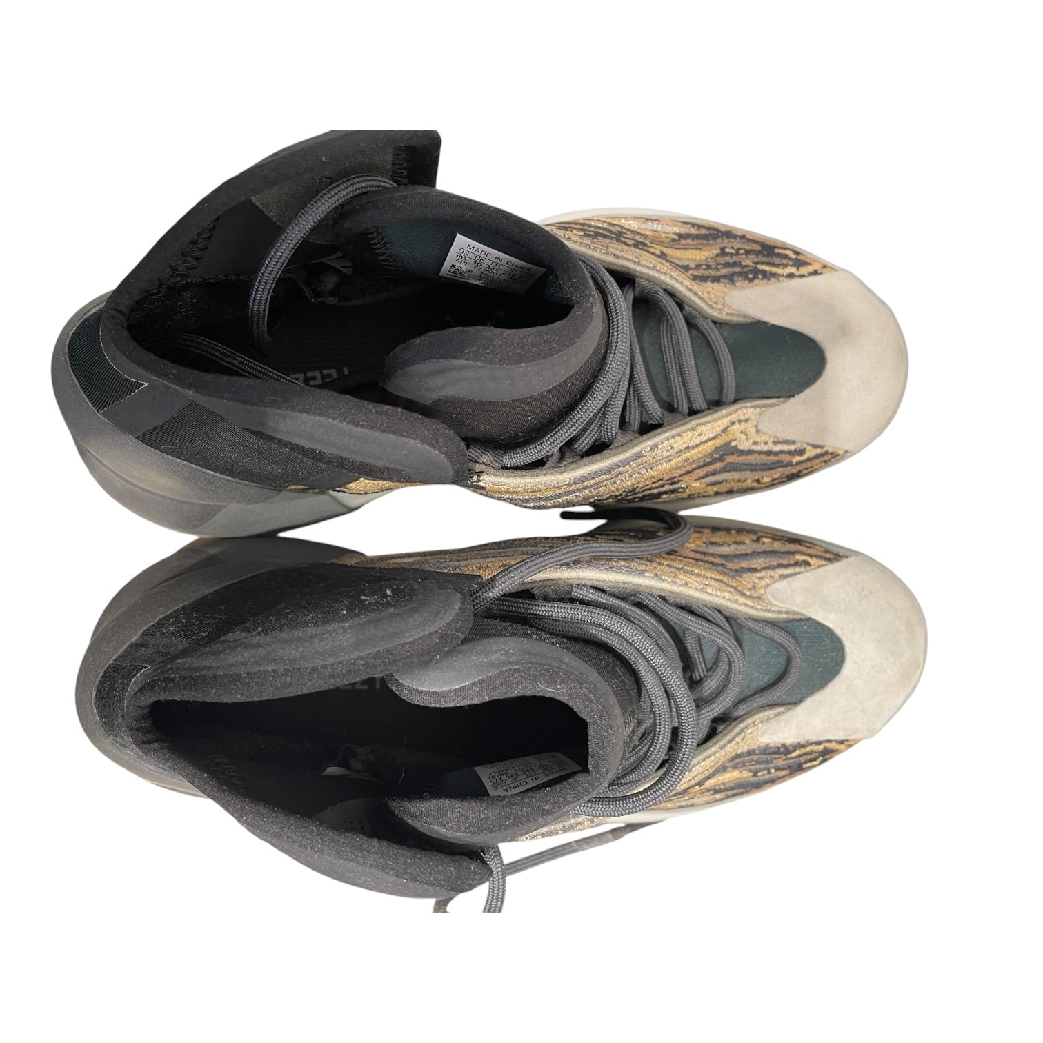 adidas/YEEZY/Hi-Sneakers/US 10.5/MLT/ART GX1331 Quantum view 3