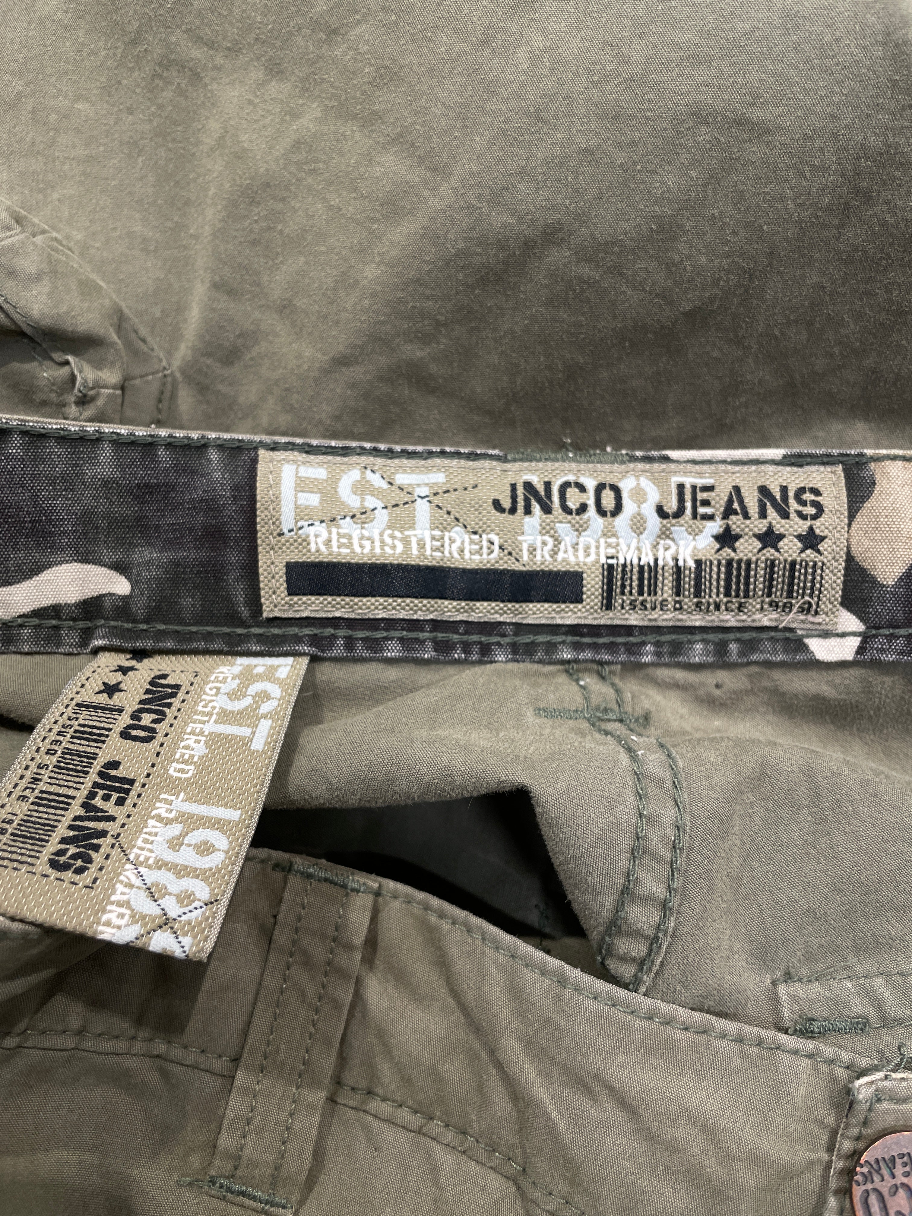 JNCO/Cargo Pants/36/Cotton/GRN/army jnco skull patch view 9
