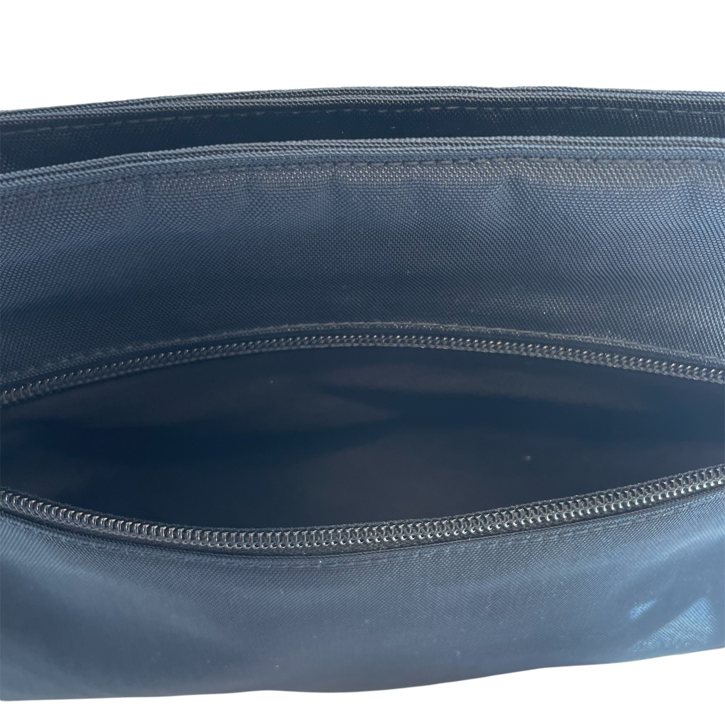 BALENCIAGA/Clutch Bag/Nylon/NVY/P.E.18. view 3