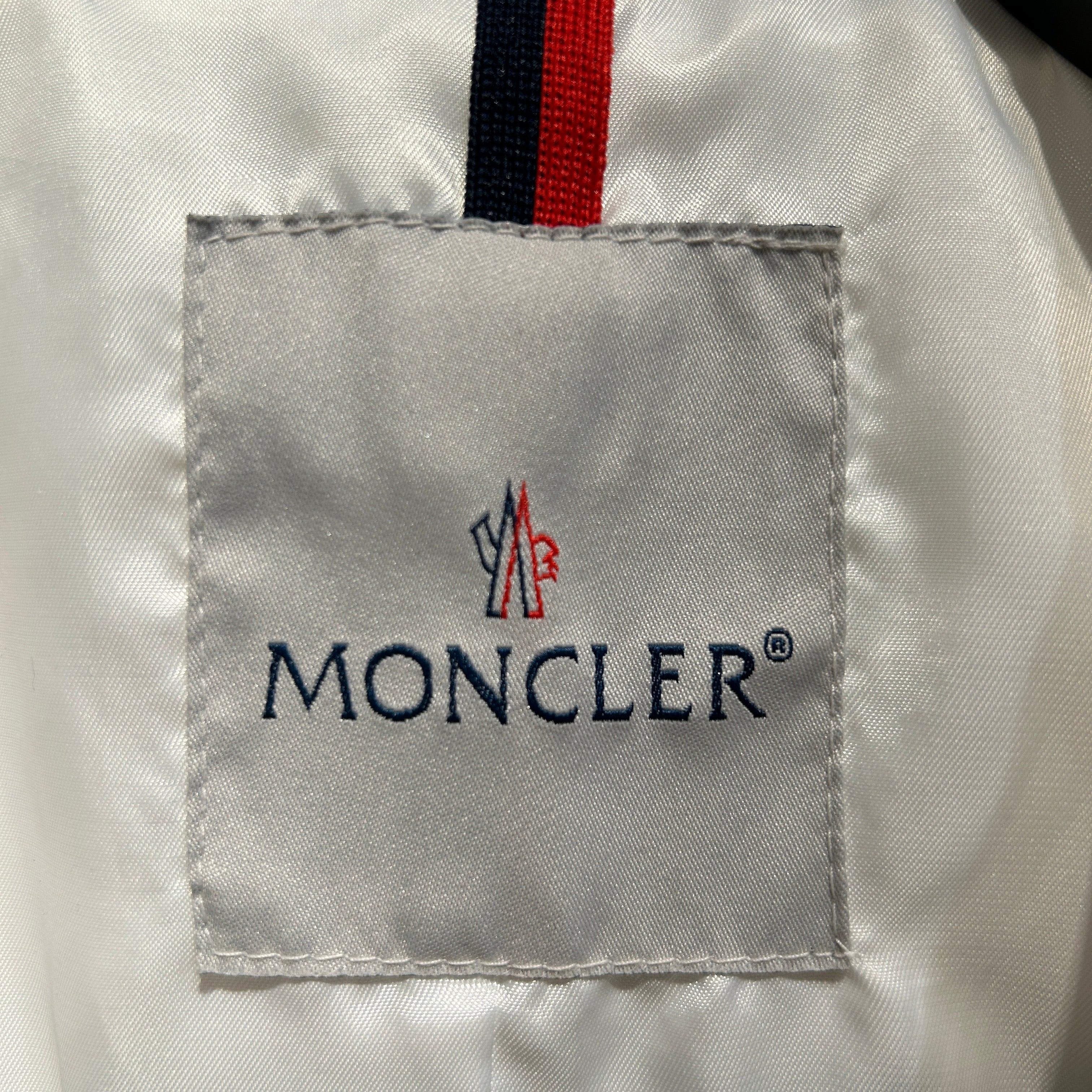 MONCLER/Windbreaker/Nylon/WHT/SILVER HARDWARE view 3