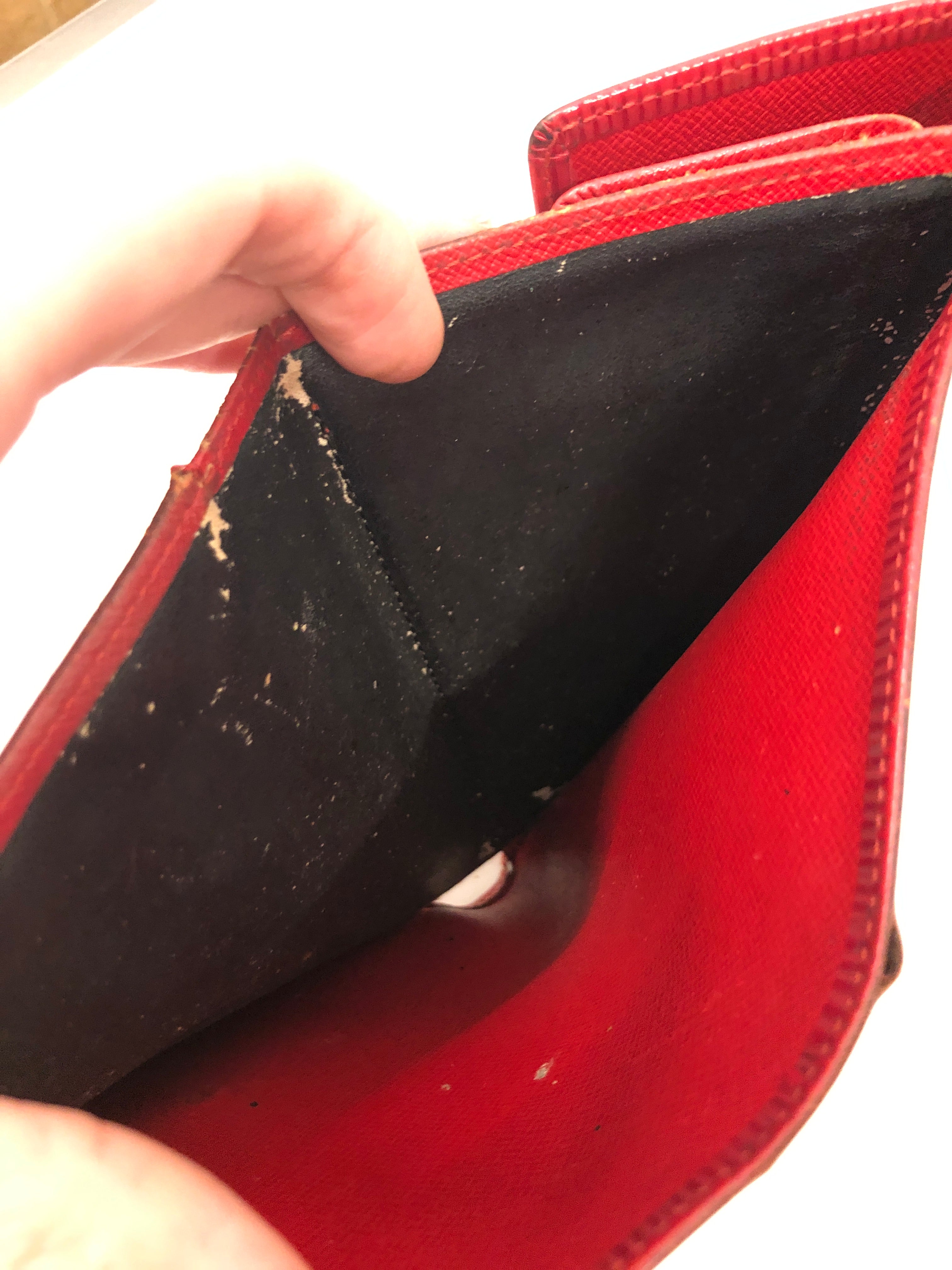 LOUIS VUITTON/Trifold Wallet/Stripe/Leather/RED/L's/Epi Leather view 6