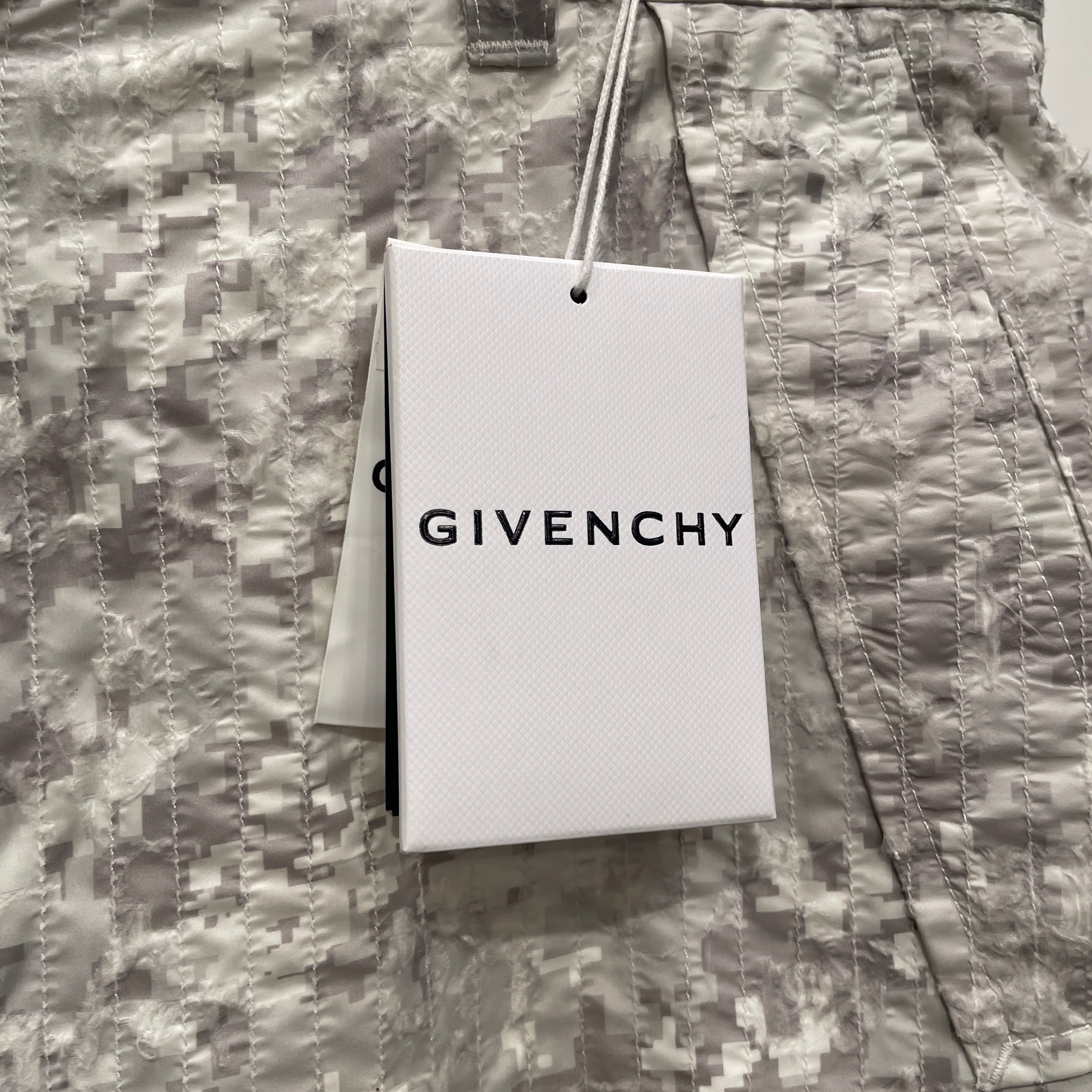 GIVENCHY/Cargo Pants/50/Cotton/GRY/Camouflage/CARGO BERMUDA PANTS view 5