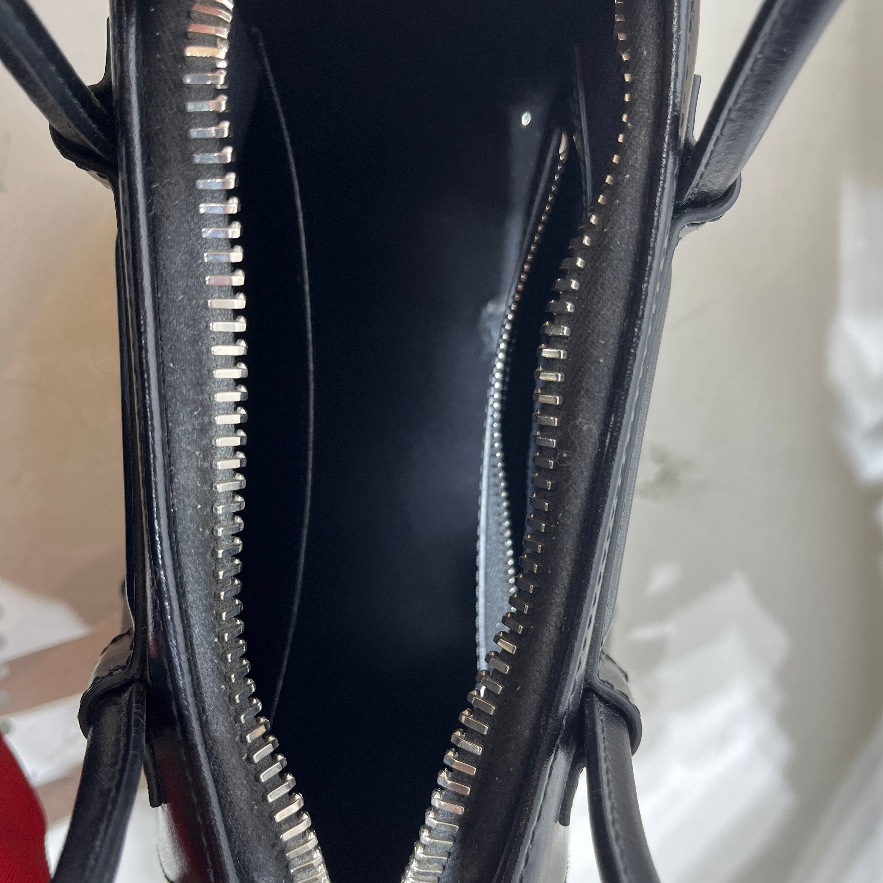 GIVENCHY/Bag/S/Leather/BLK/LOCK view 5