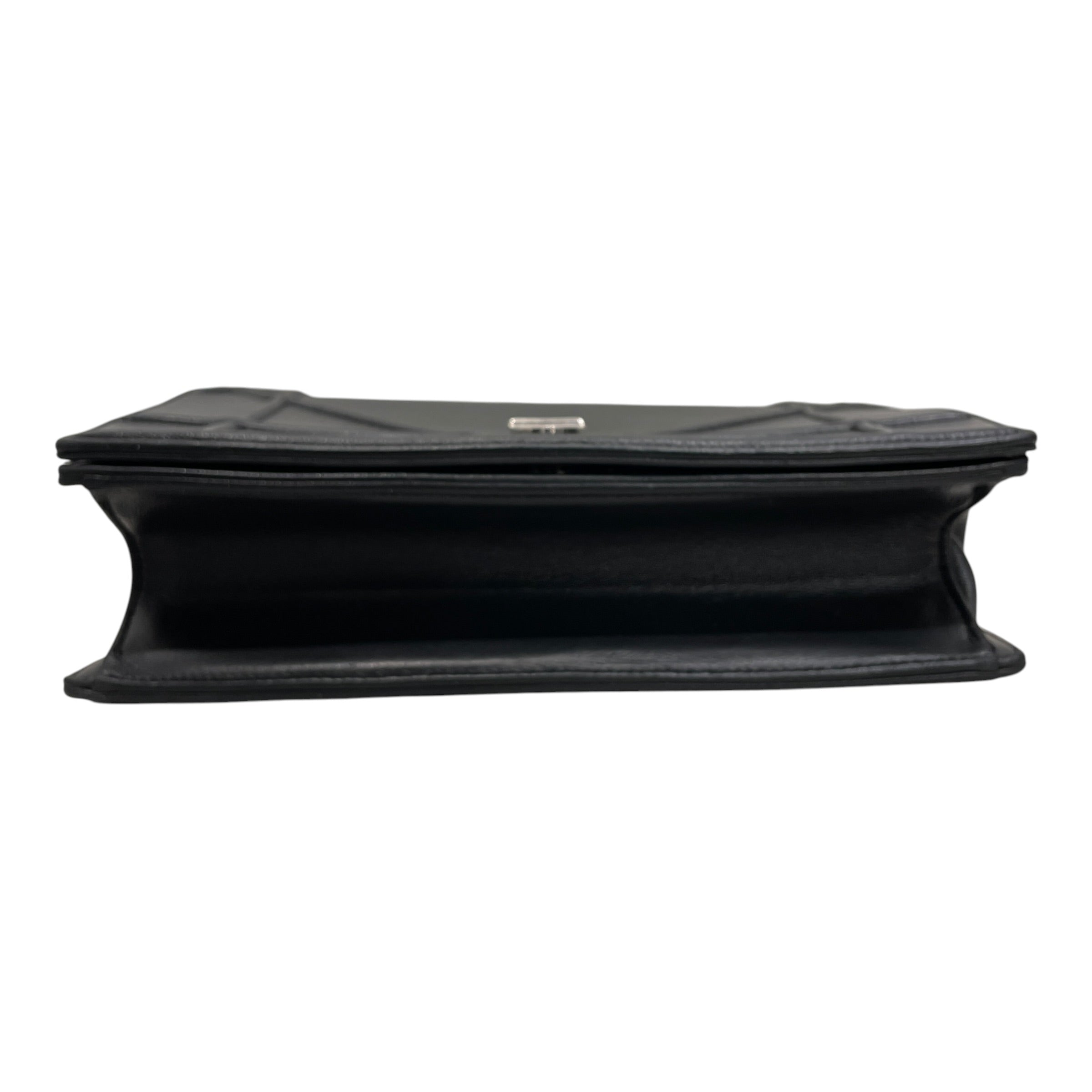 Christian Dior/Cross Body Bag/Leather/BLK/LARGE DIORAMA FLAP BAG view 3