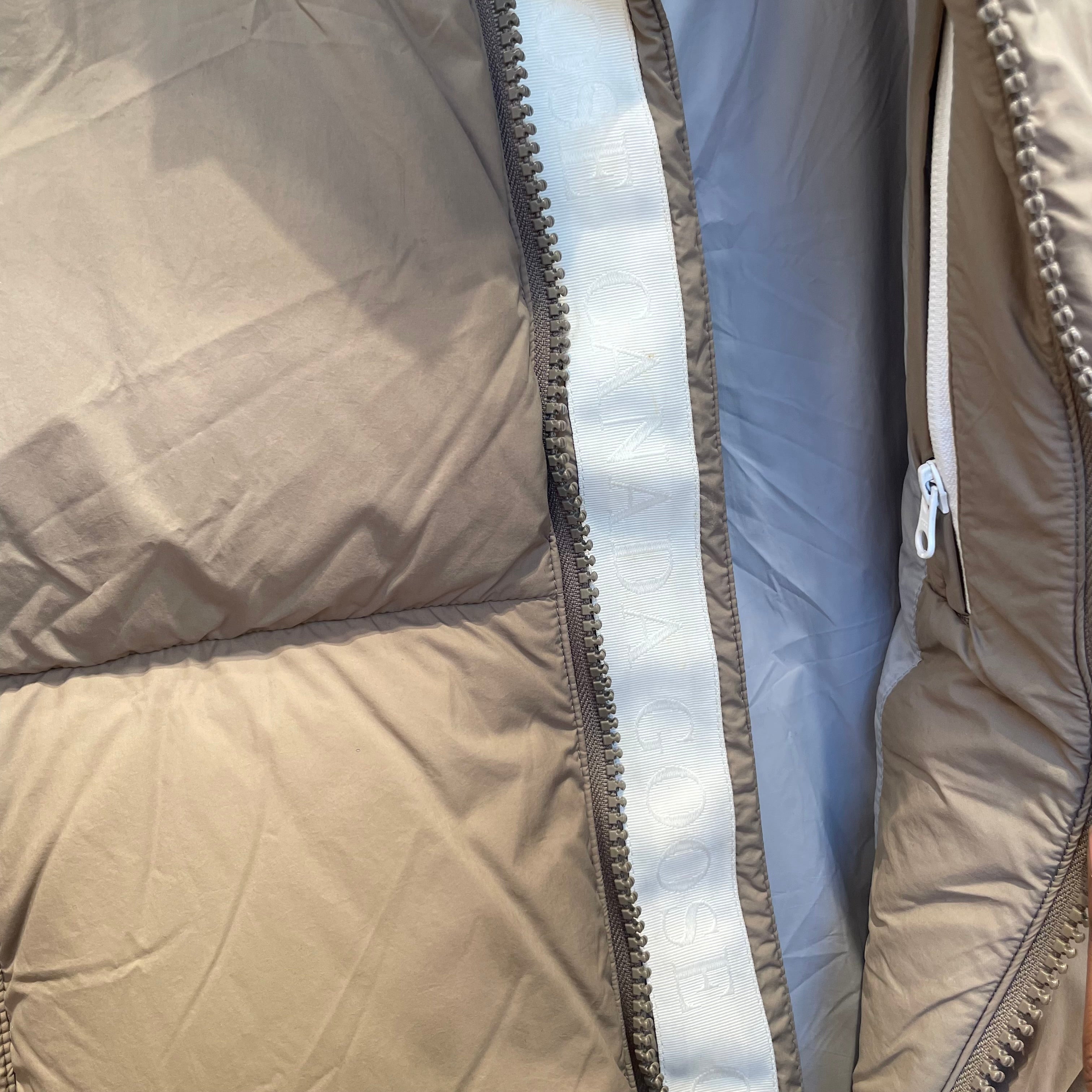 CANADA GOOSE/Puffer Vest/XXL/Nylon/BEG/gry liner/ tan white logo/2xl view 5