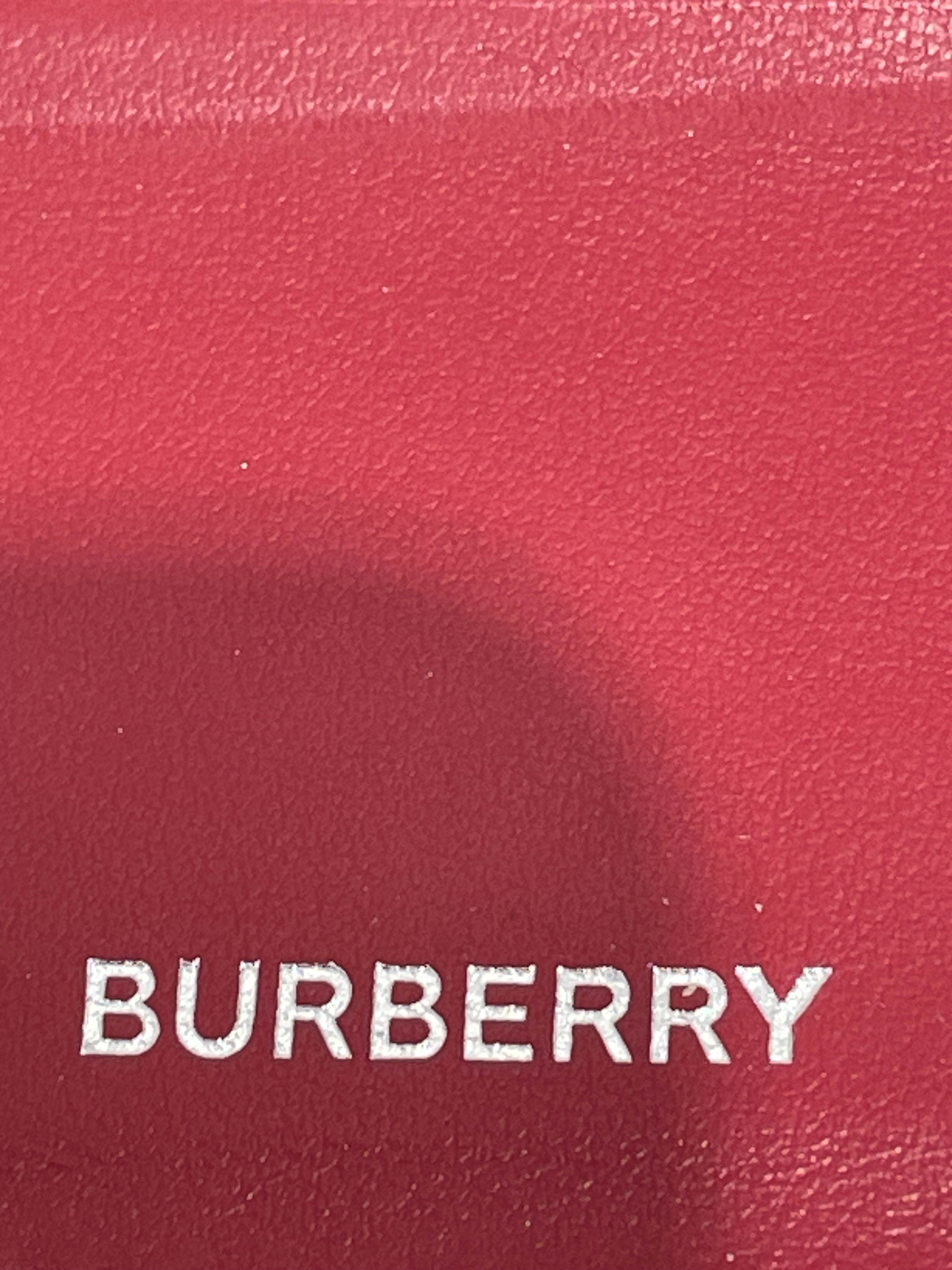 BURBERRY/Bifold Wallet/RED/RED BIFOLD WALLET view 3