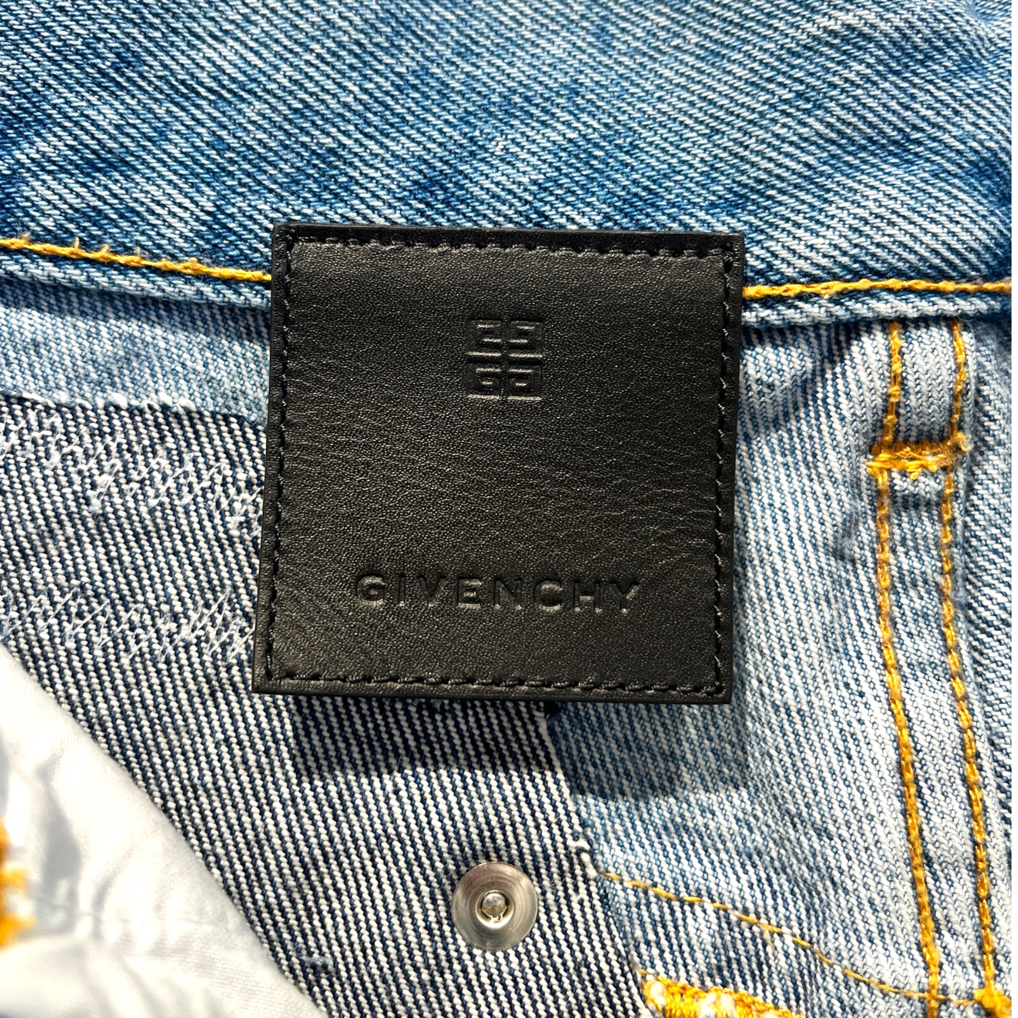 GIVENCHY/Shorts/26/Cotton/BLU/Button Fly/Distressed mini short view 3
