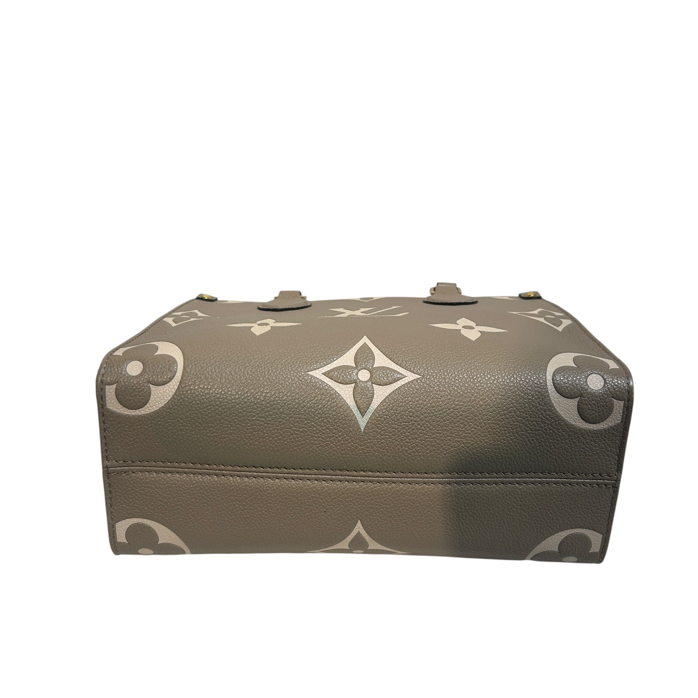 LOUIS VUITTON/Bag/Monogram/Leather/CRM/ON THE GO PM view 3