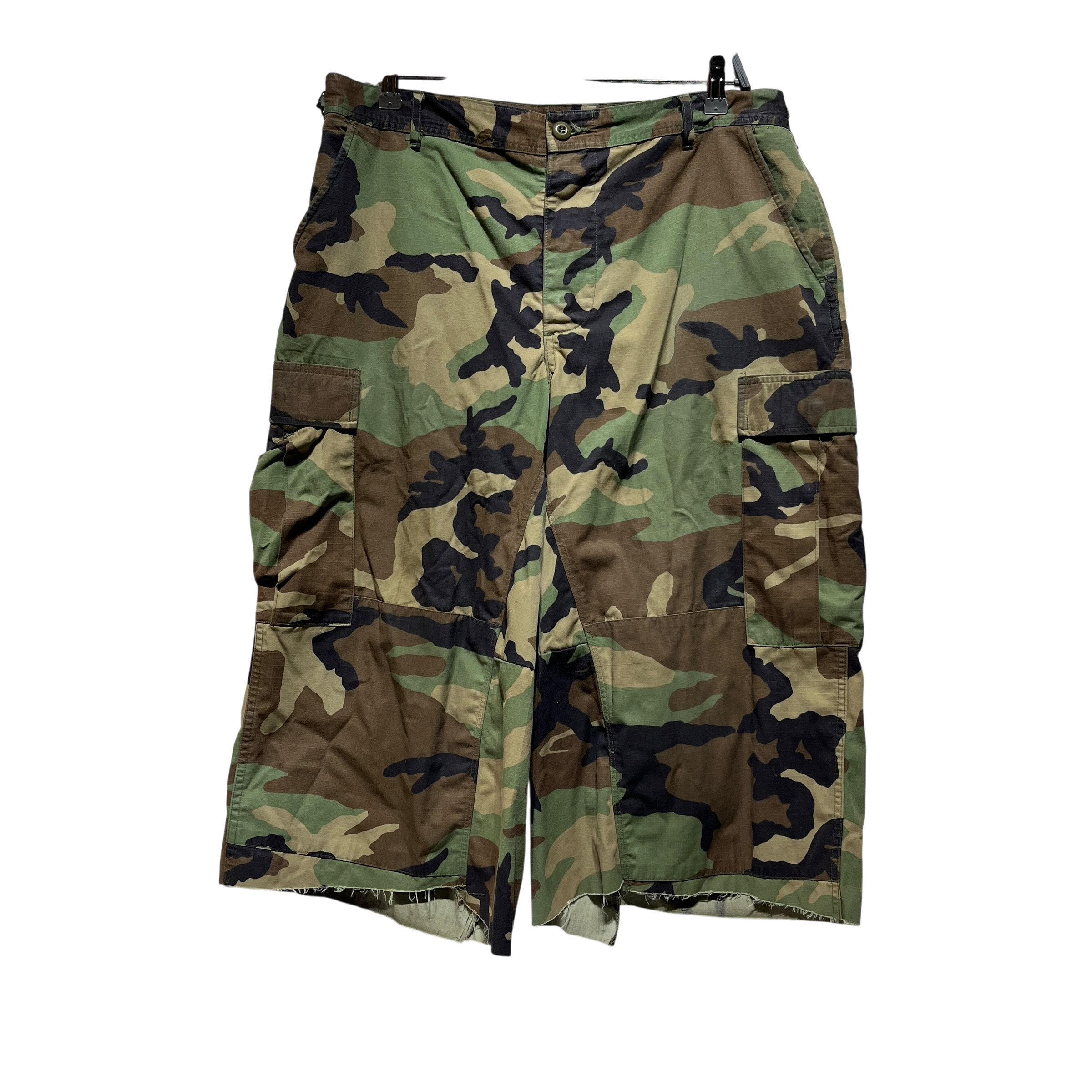Joshua Jamal/Shorts/L/Cotton/GRN/Camouflage/Woodland Camo Shorts view 2