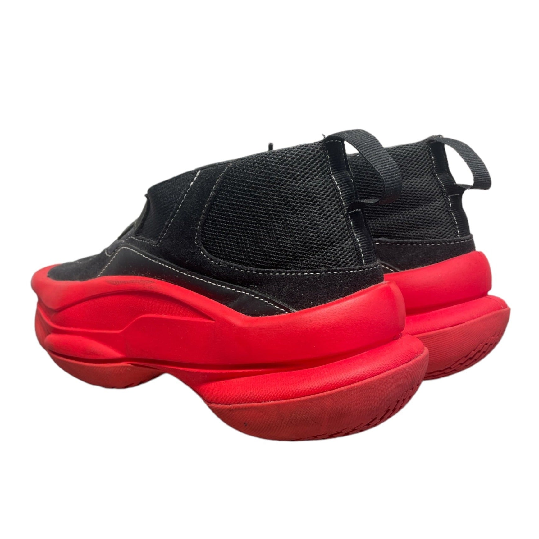 PYER MOSS/Low-Sneakers/US 6/Suede/BLK/RED SOLE view 2