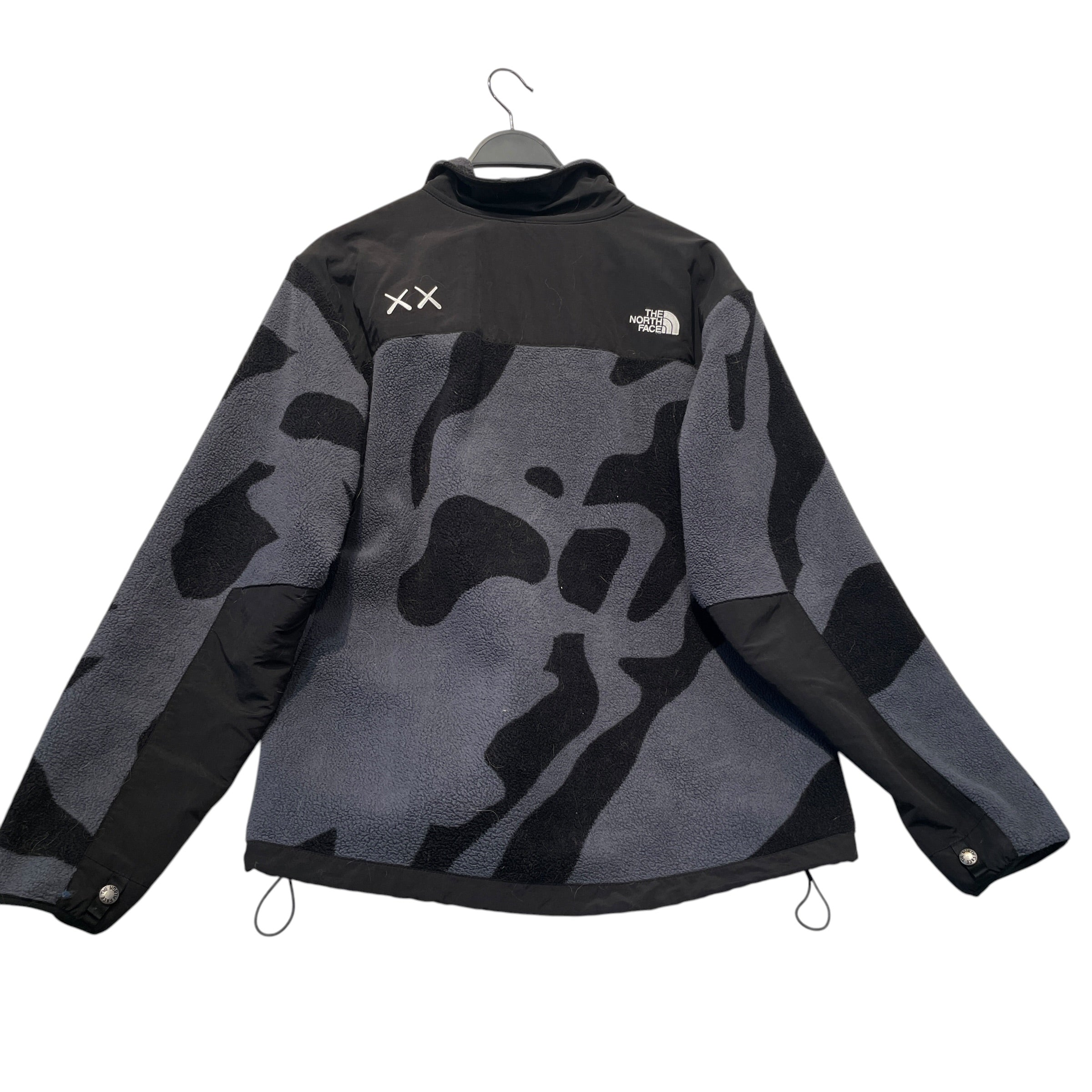 THE NORTH FACE/KAWS/Jacket/L/Nylon/BLK/Camouflage/ view 2