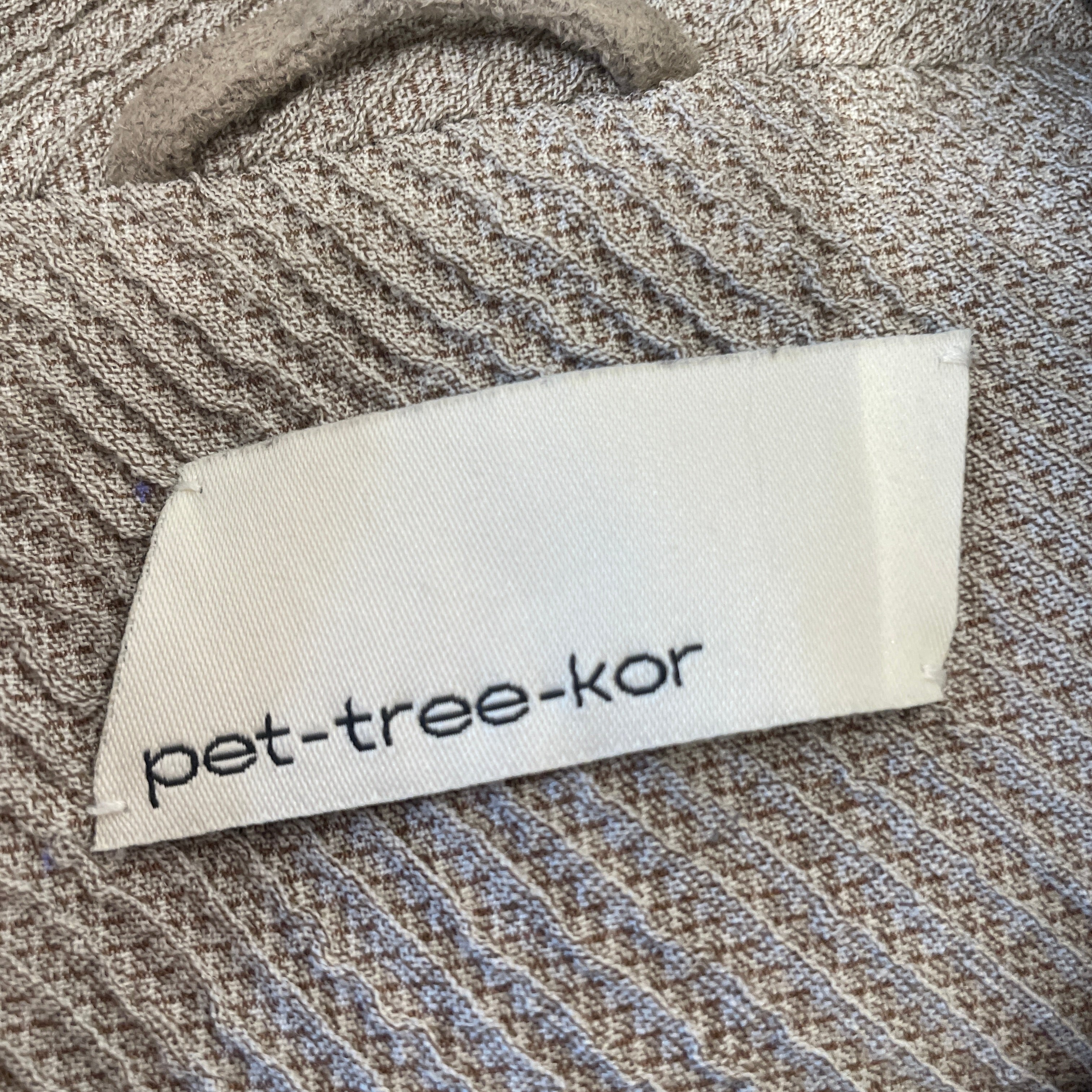 pet-tree-kor/SS Shirt/46/BEG/ANSOO/ASYMMETRIC HEM/PANEL view 3