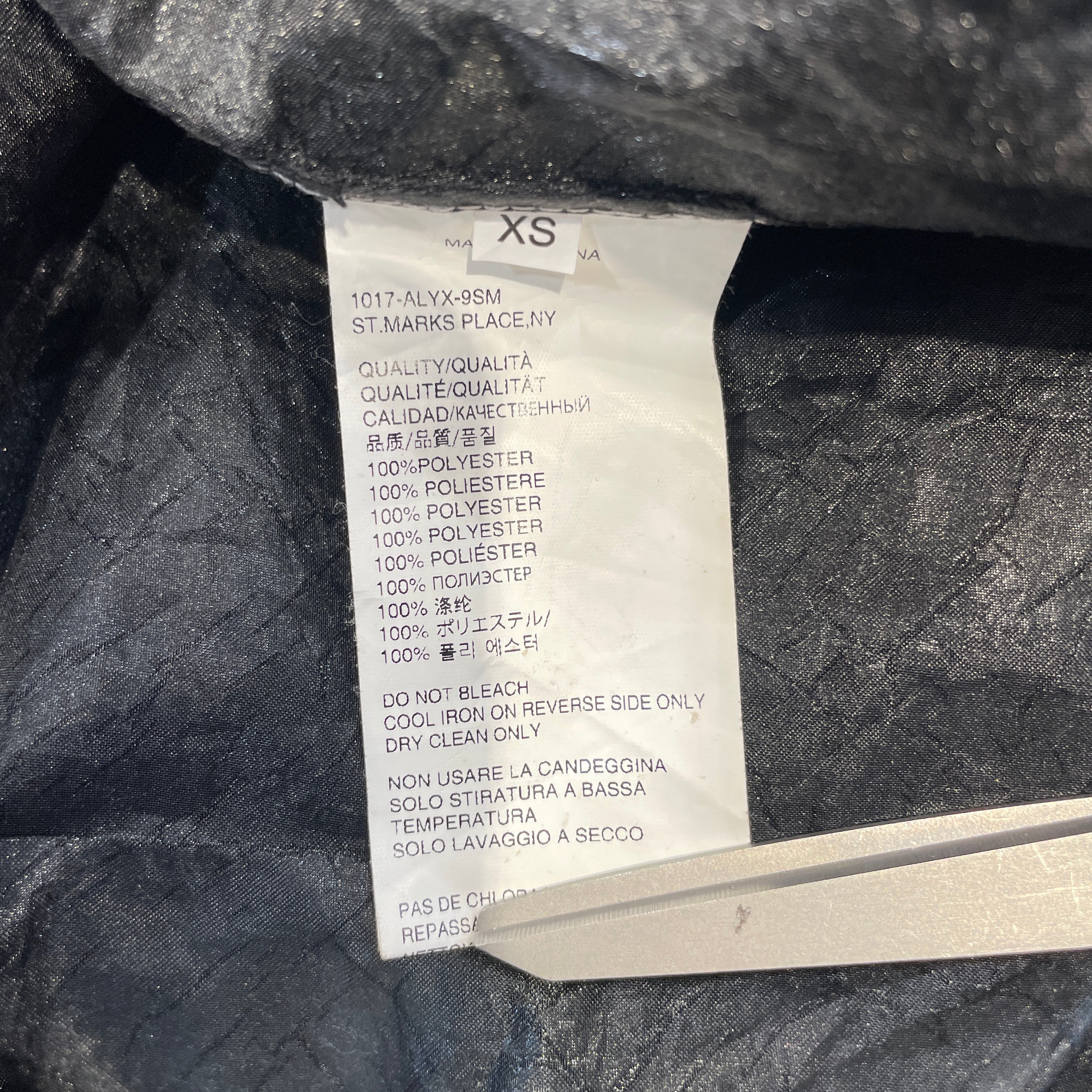 1017 ALYX 9SM(ALYX)/Coat/XS/Polyester/BLK/Contrast Seam Trench view 4