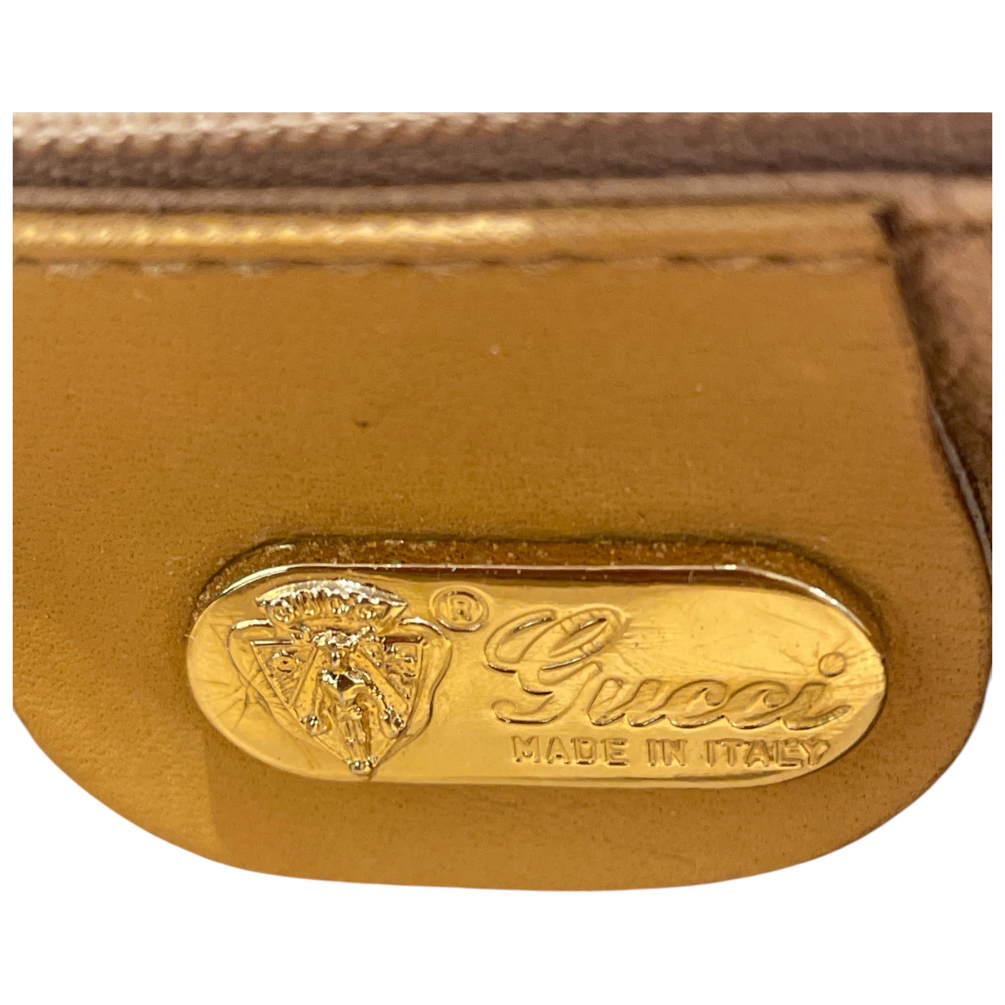 GUCCI/Cross Body Bag/Monogram/CRM/Vintage Micro GG Crossbody Bag view 4