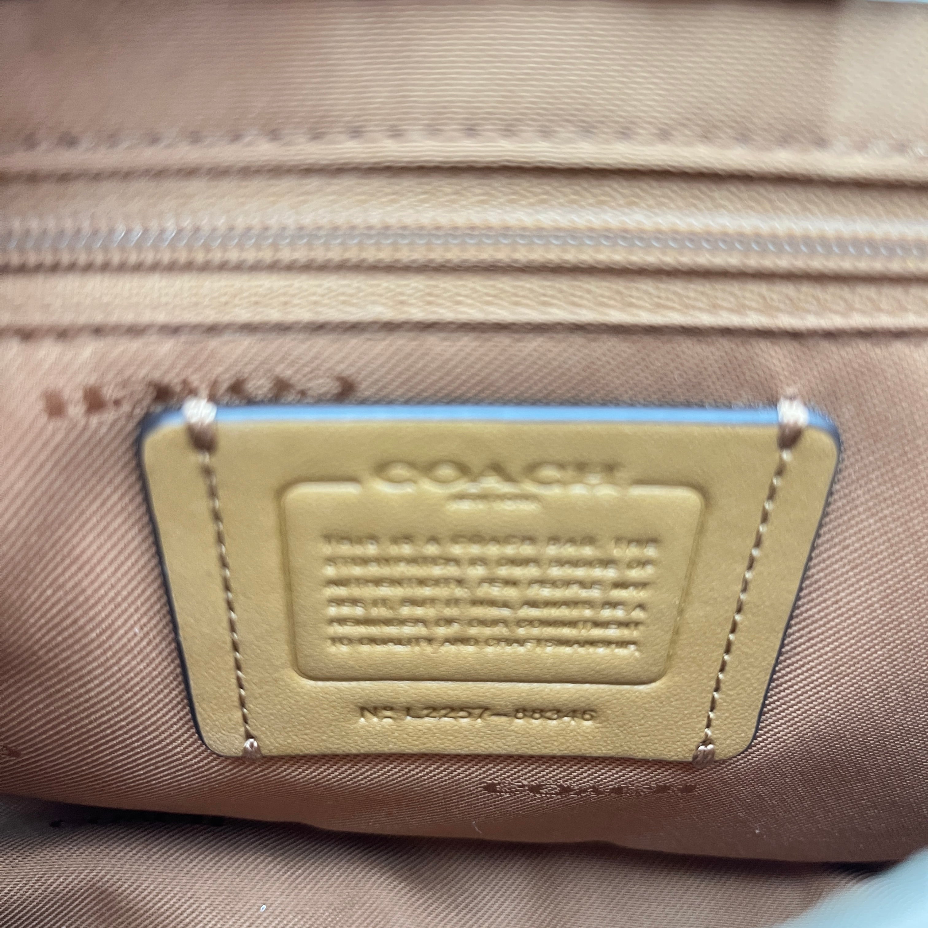 COACH/Cross Body Bag/Leather/CRM/Cassie Crossbody view 3