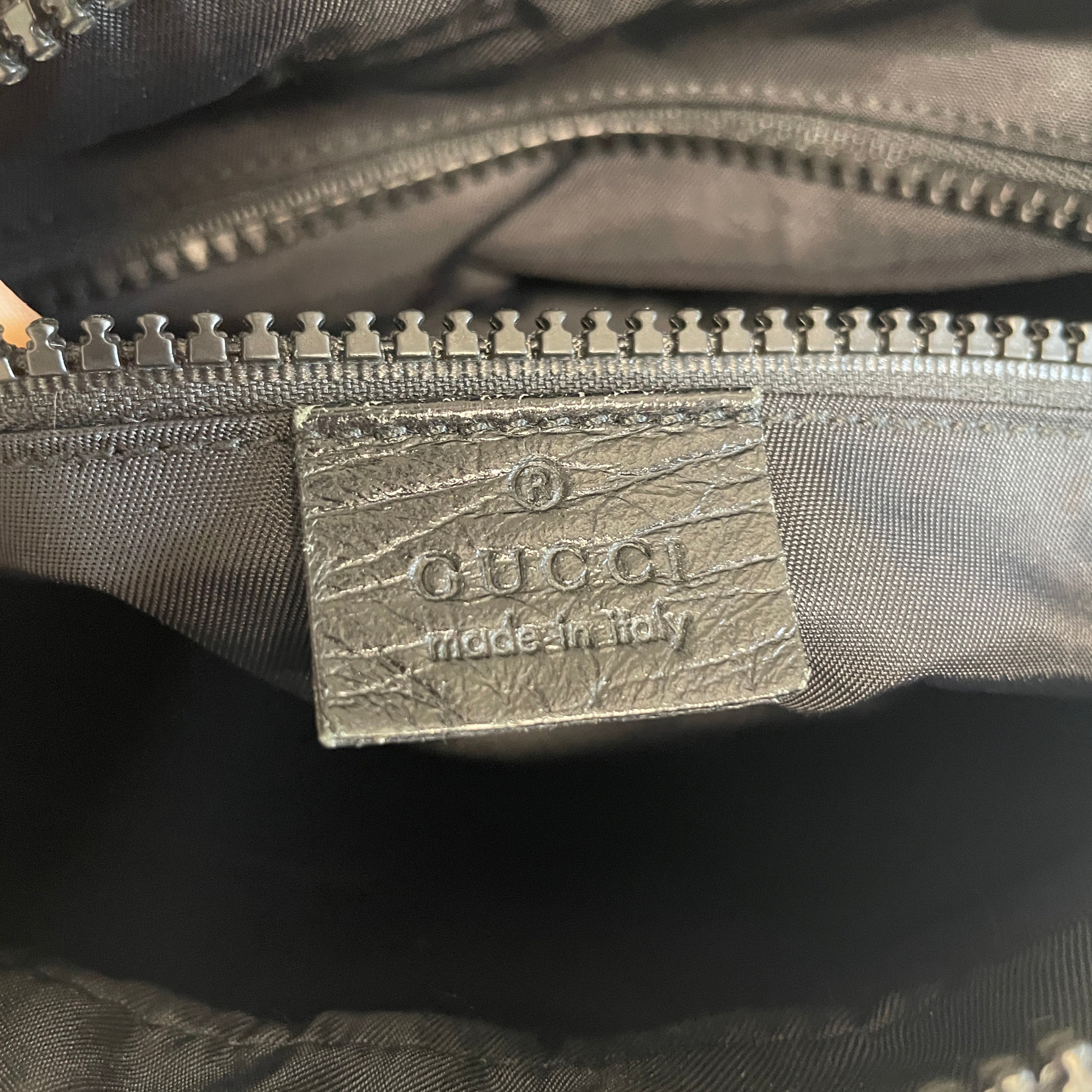 GUCCI/Cross Body Bag/Monogram/Leather/BLK/69YDK37 view 3