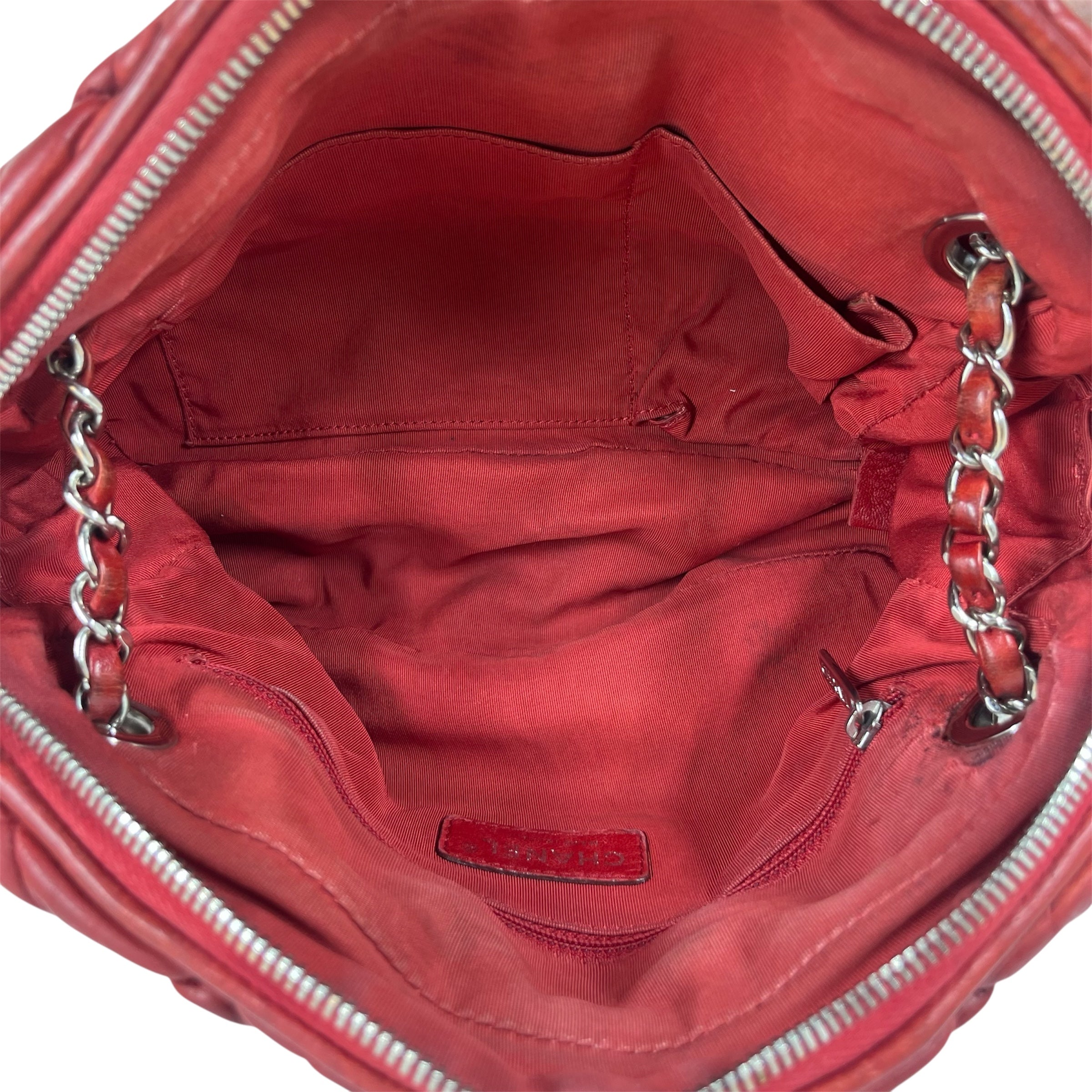 CHANEL/Hand Bag/Leather/BRD/Bubble Quilt Bag view 4