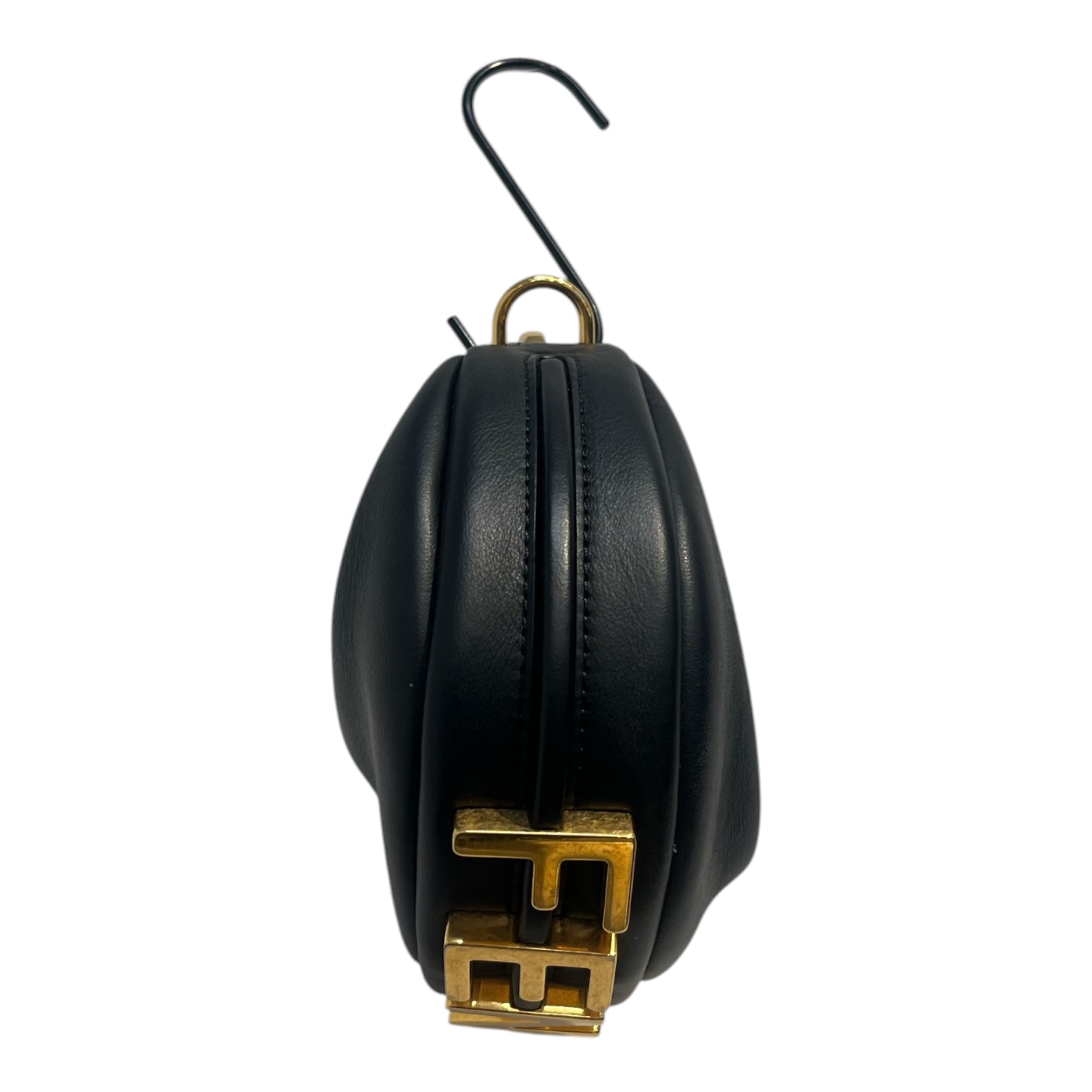FENDI/Clutch Bag/Leather/BLK/FENDI GOLD BOTTOM view 2