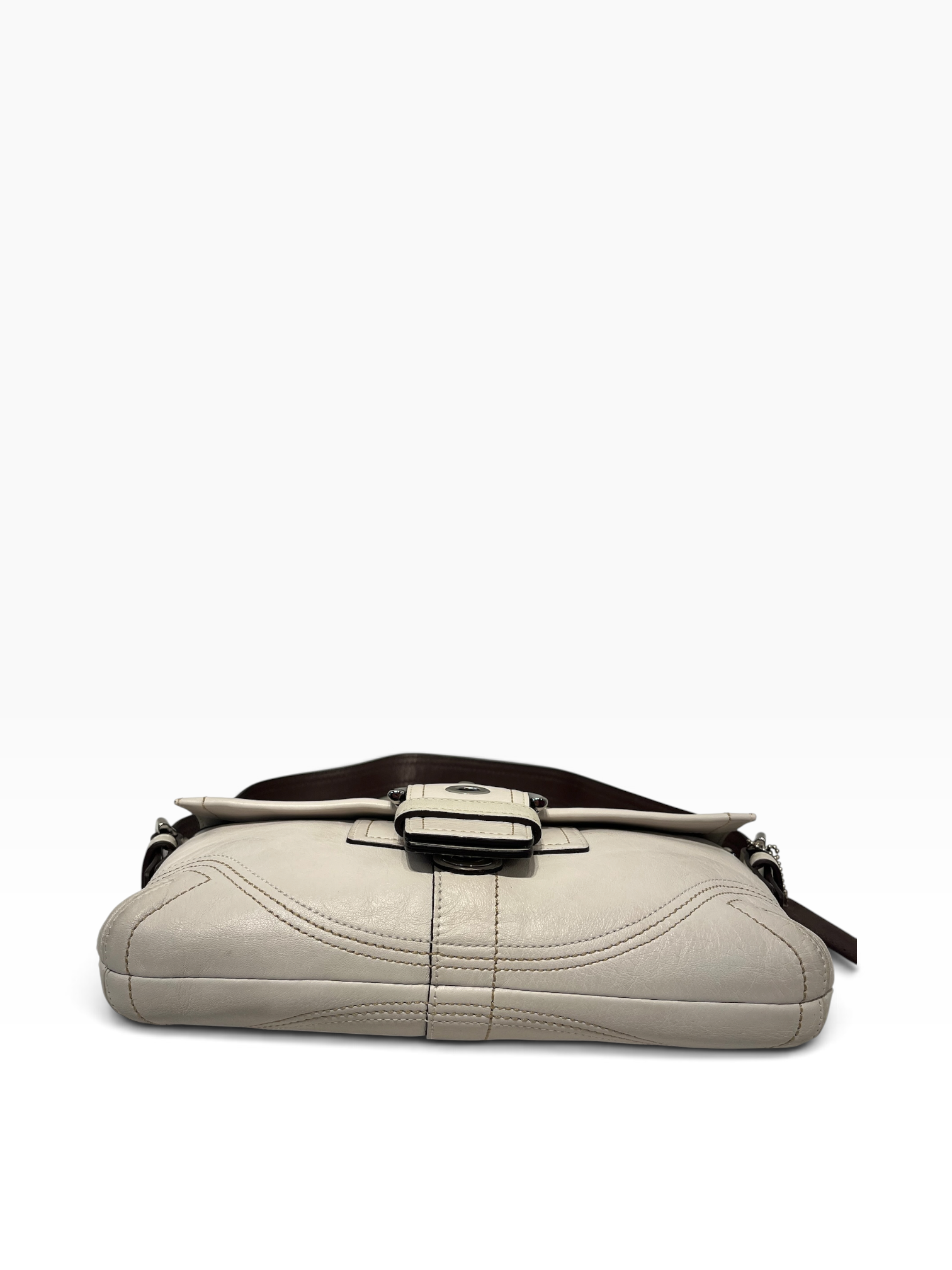 COACH/Bag/Leather/WHT/Soho small flap view 5