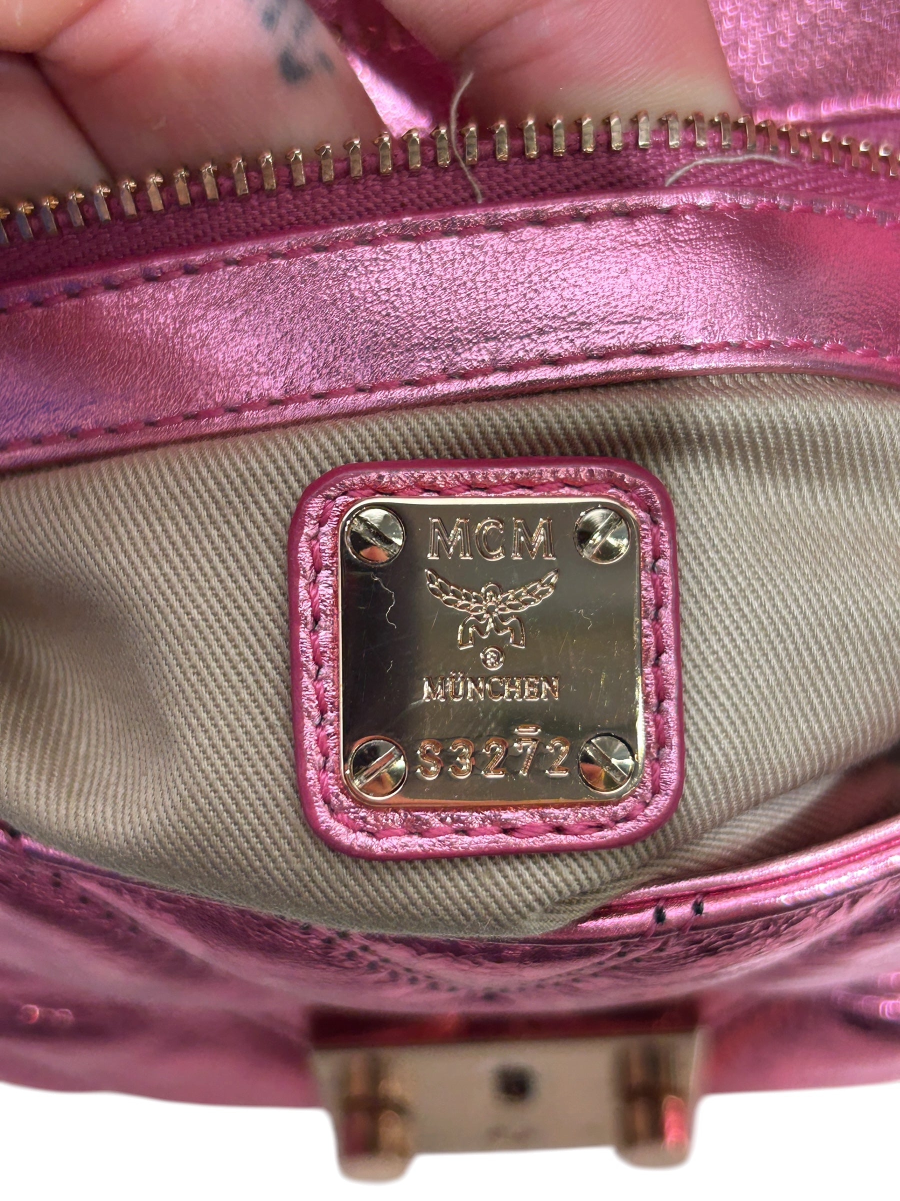 MCM/Bag/Leather/PNK/PATRICA QUILTED CROSSBODY view 3